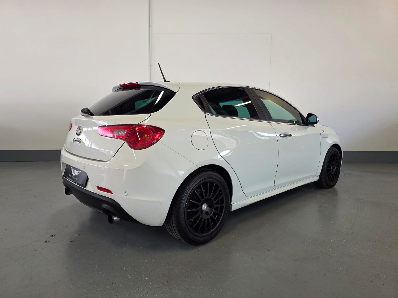 ALFA ROMEO Giulietta 1750 TBi Quadrifoglio Verde-image-8