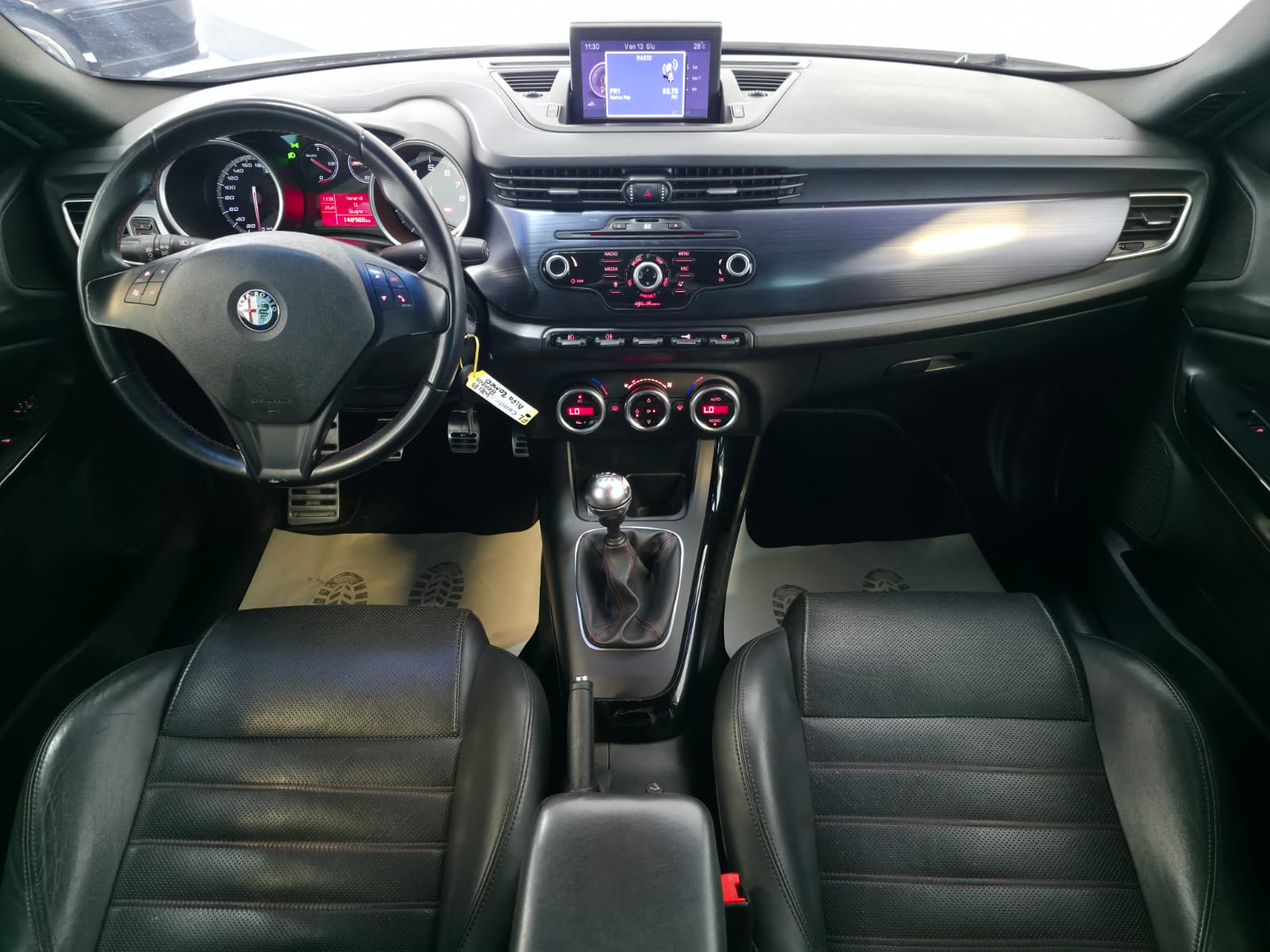 ALFA ROMEO Giulietta 1750 TBi Quadrifoglio Verde-image-16