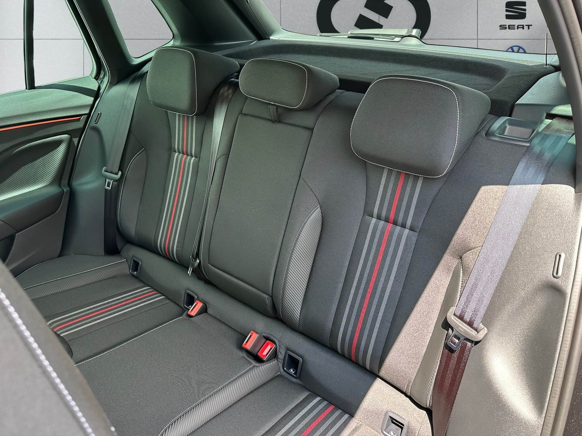 SKODA Kamiq 1.0 TSI Monte Carlo DSG-image-5