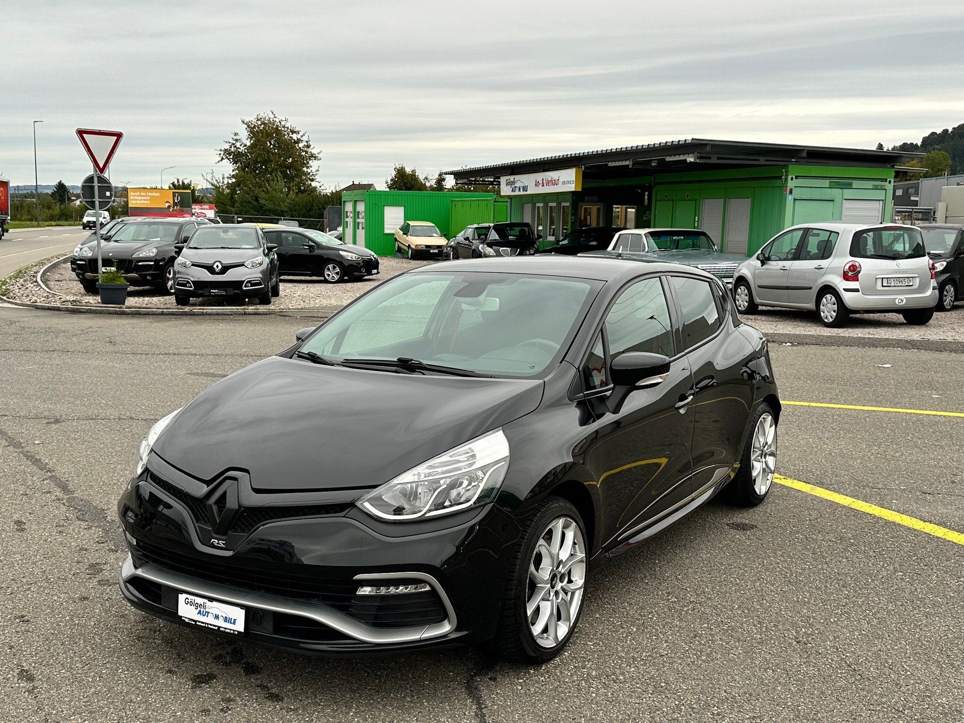RENAULT Clio 1.6 T RS 200 EDC-image-0