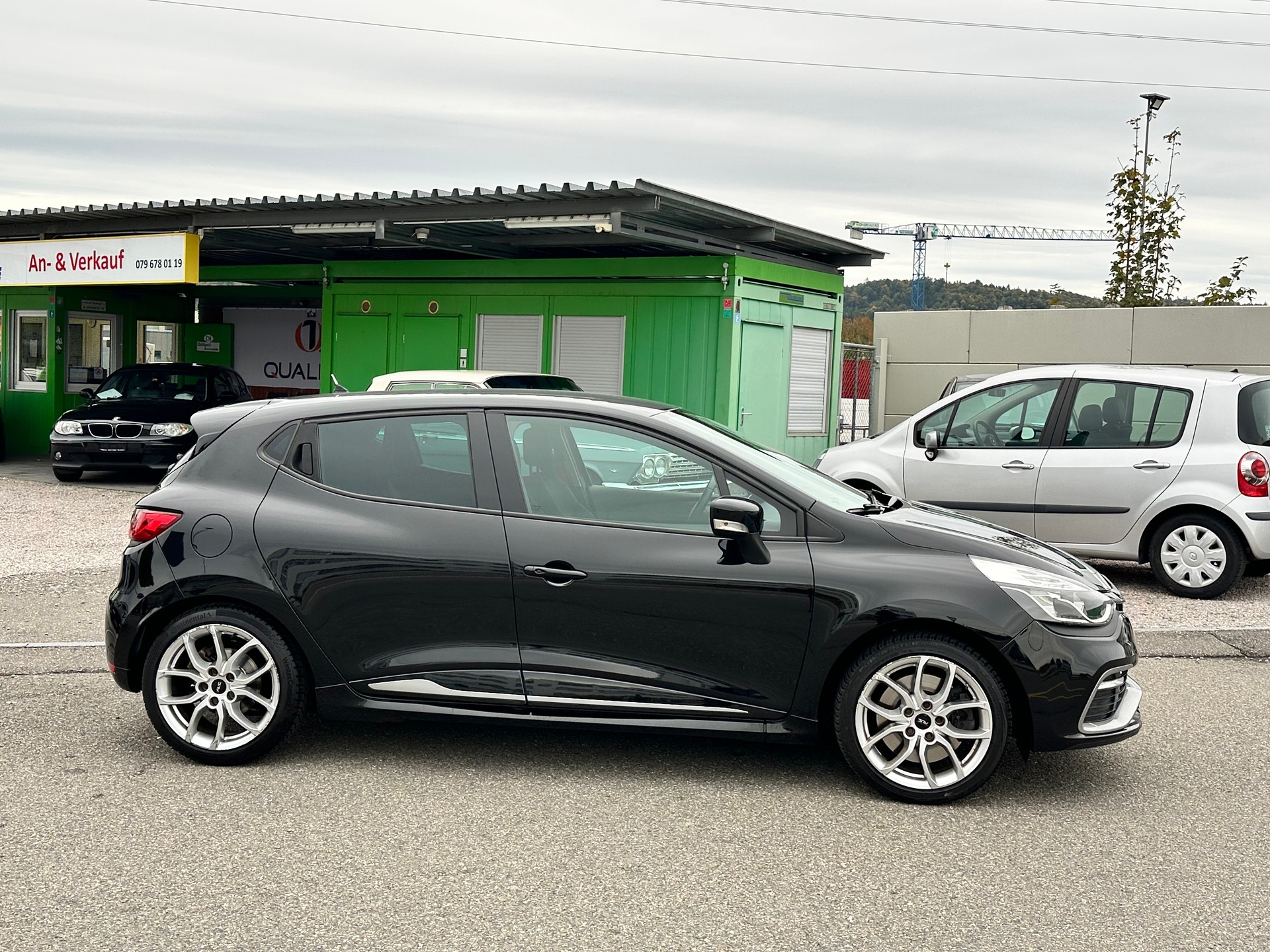 RENAULT Clio 1.6 T RS 200 EDC-image-8