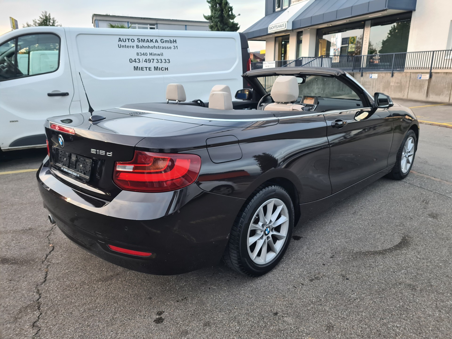 BMW 218d-image-2