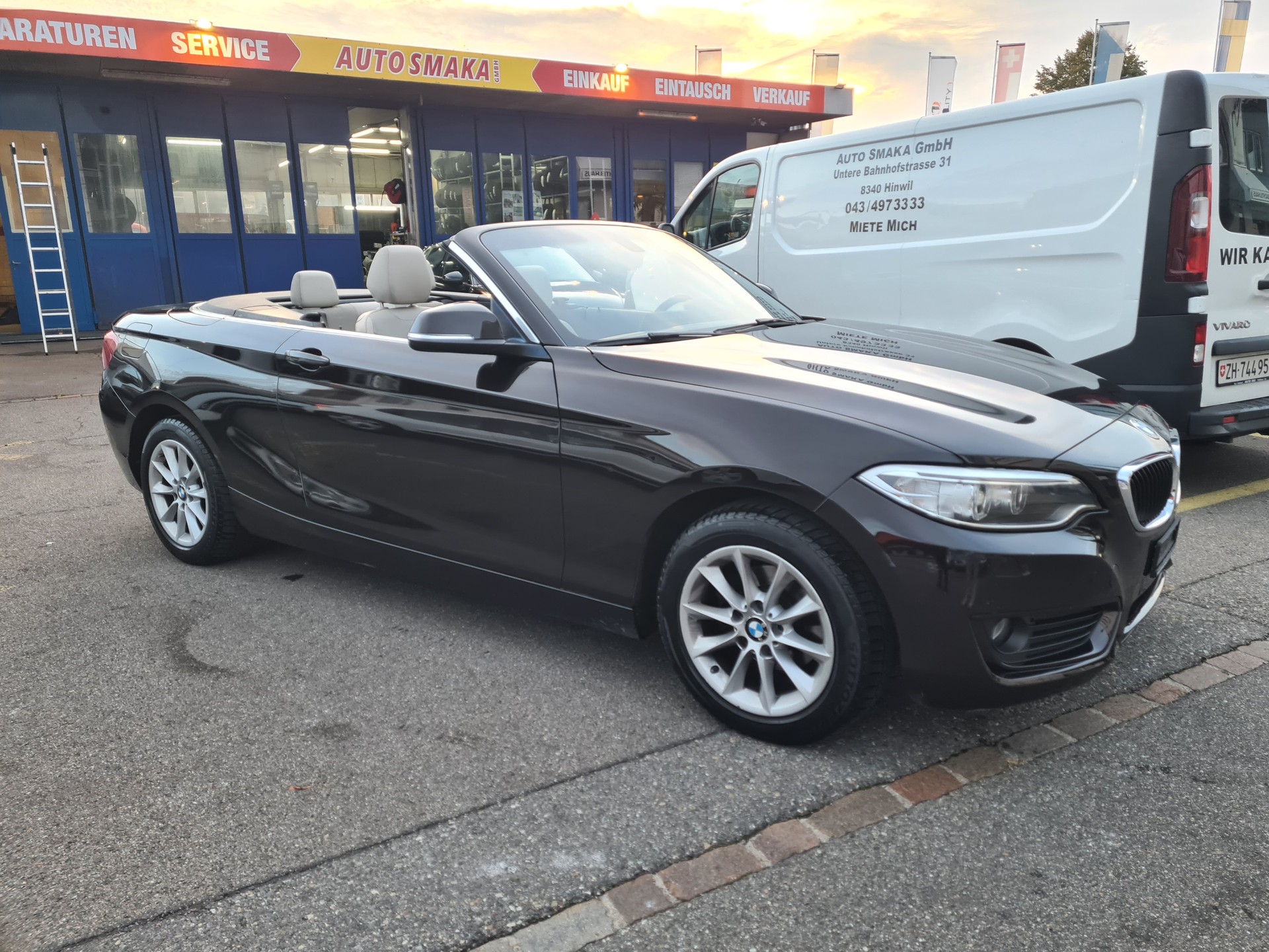 BMW 218d-image-0