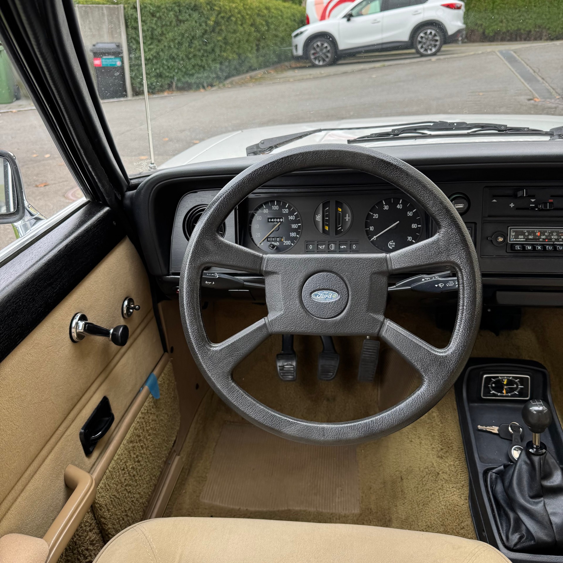 FORD Taunus 2.3 V6 Ghia-image-4