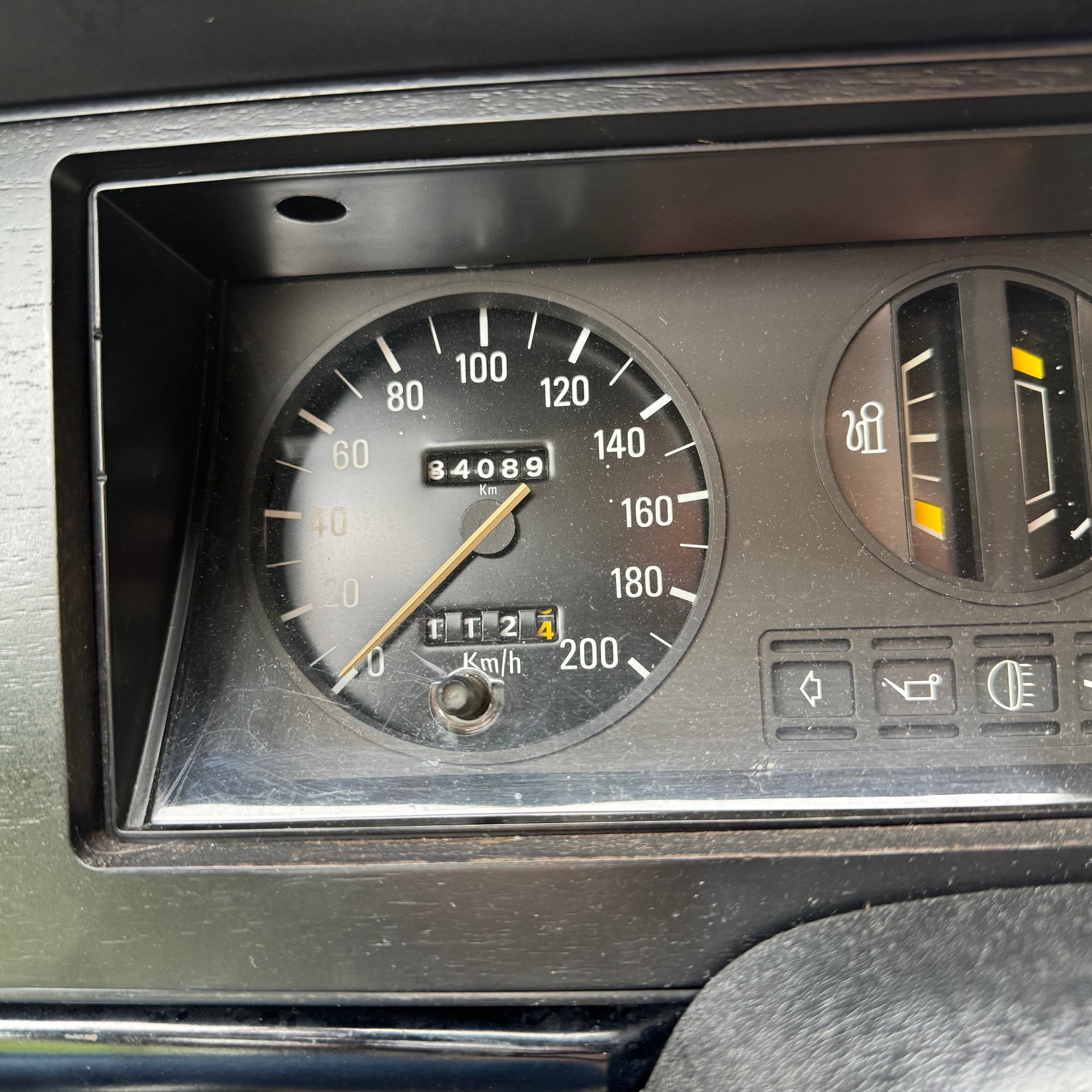 FORD Taunus 2.3 V6 Ghia-image-9