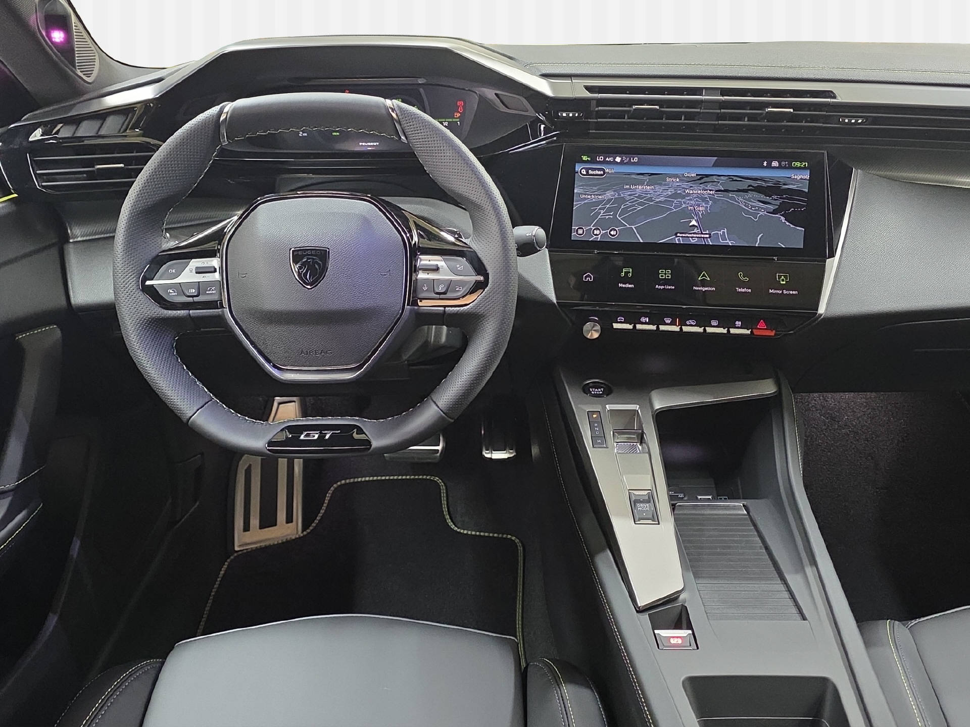 PEUGEOT 308 1.2 Hybrid 145 GT-image-6