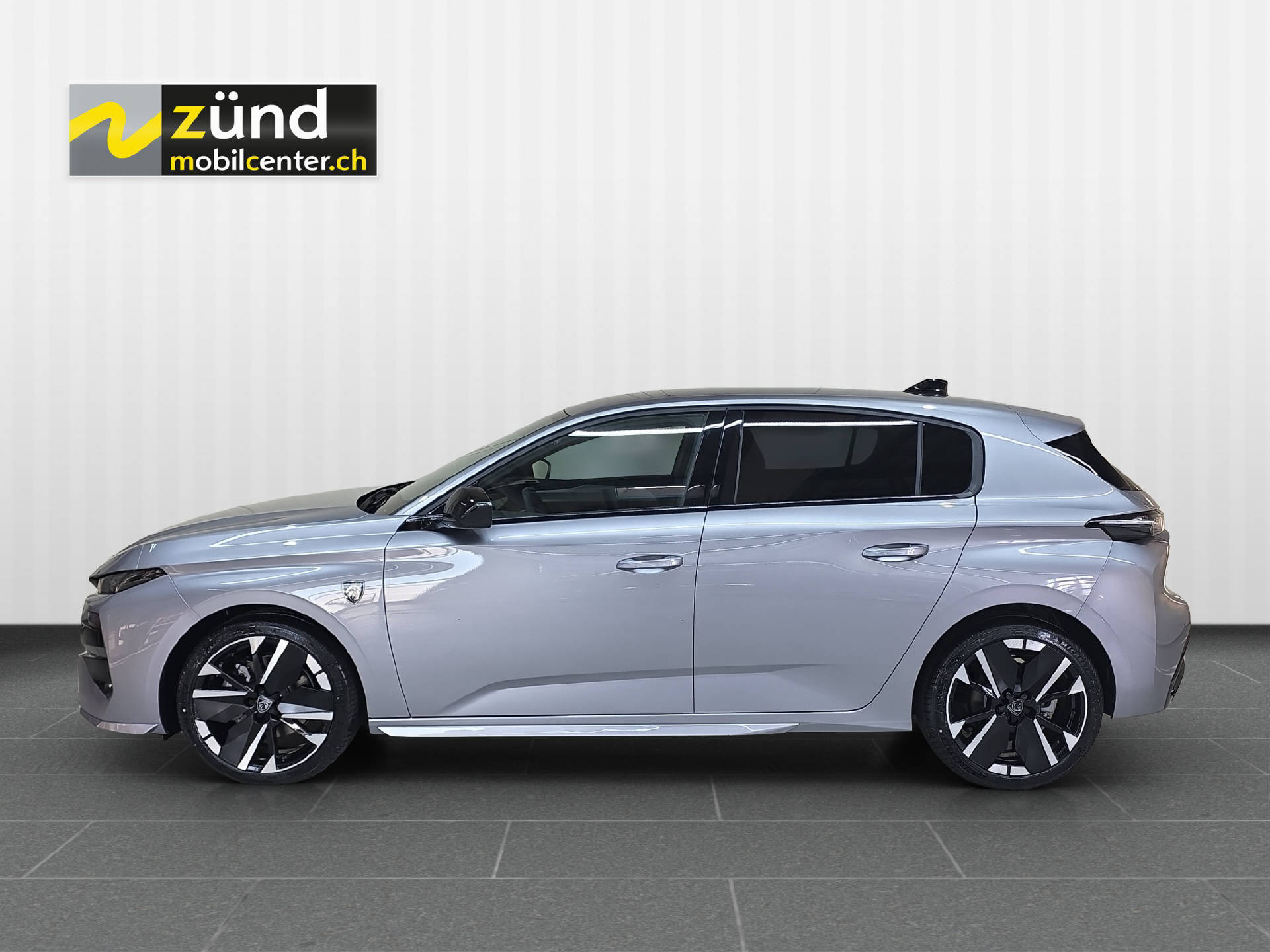 PEUGEOT 308 1.2 Hybrid 145 GT-image-1