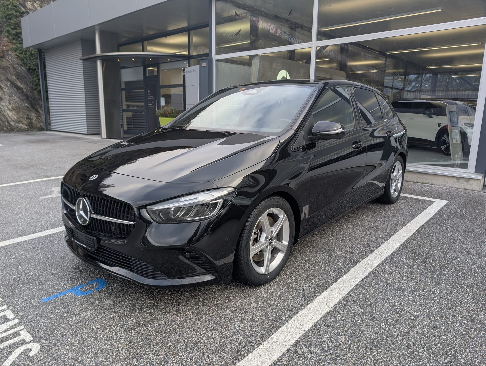 MERCEDES-BENZ B 250 4Matic 8G-DCT-image-0