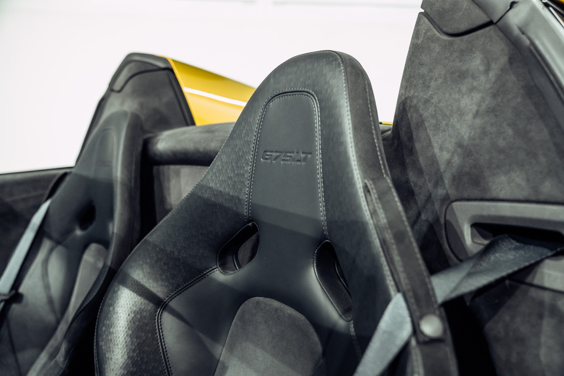 McLAREN 675LT Spider 3.8 V8 SSG-image-18