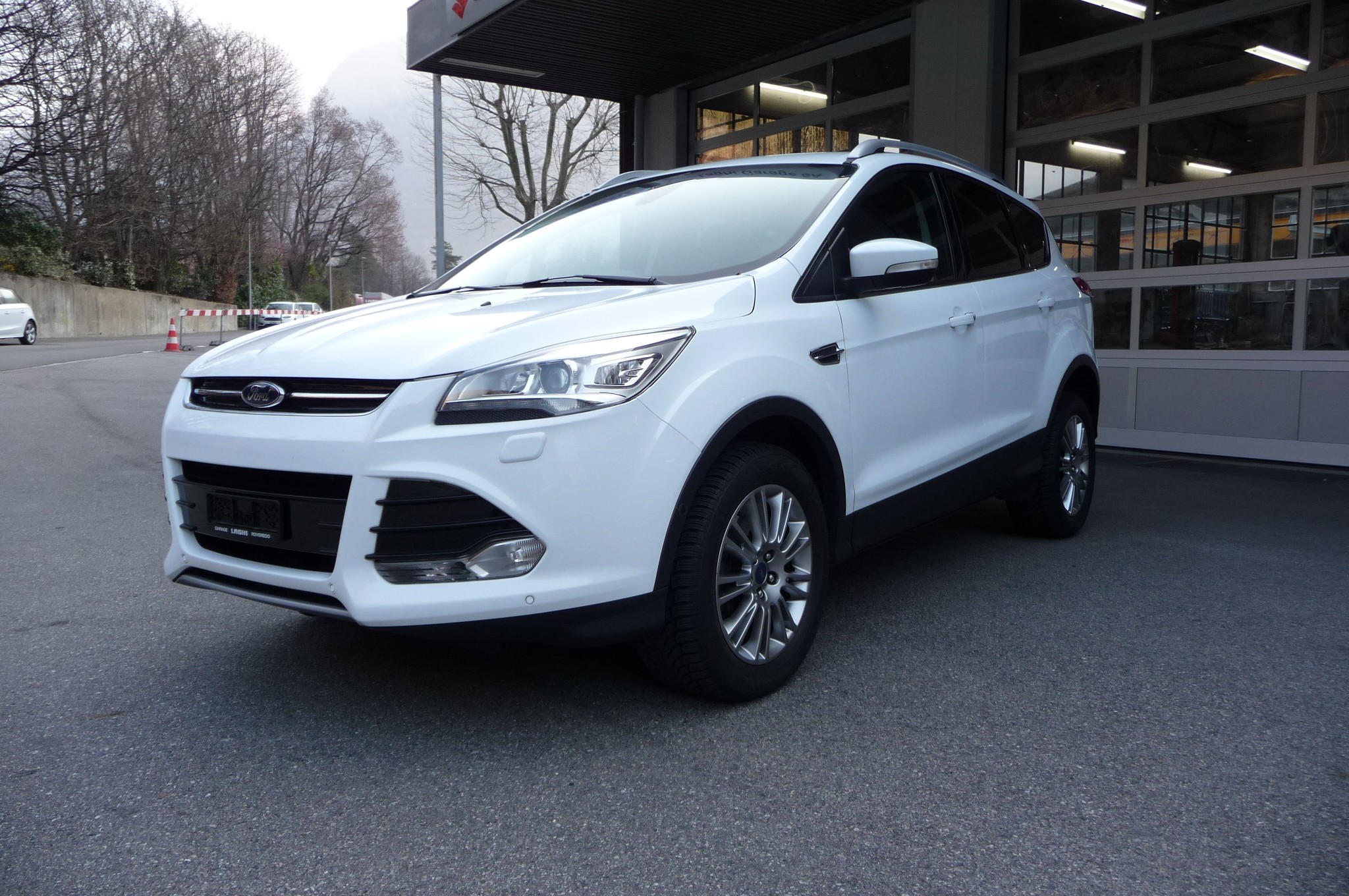 Car photo