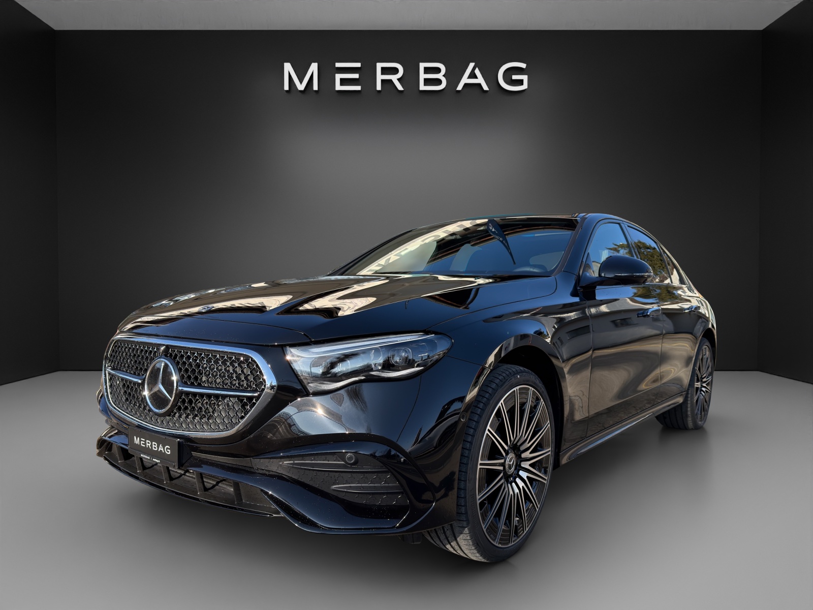 MERCEDES-BENZ E 220 d 4Matic 9G-Tronic-image-6