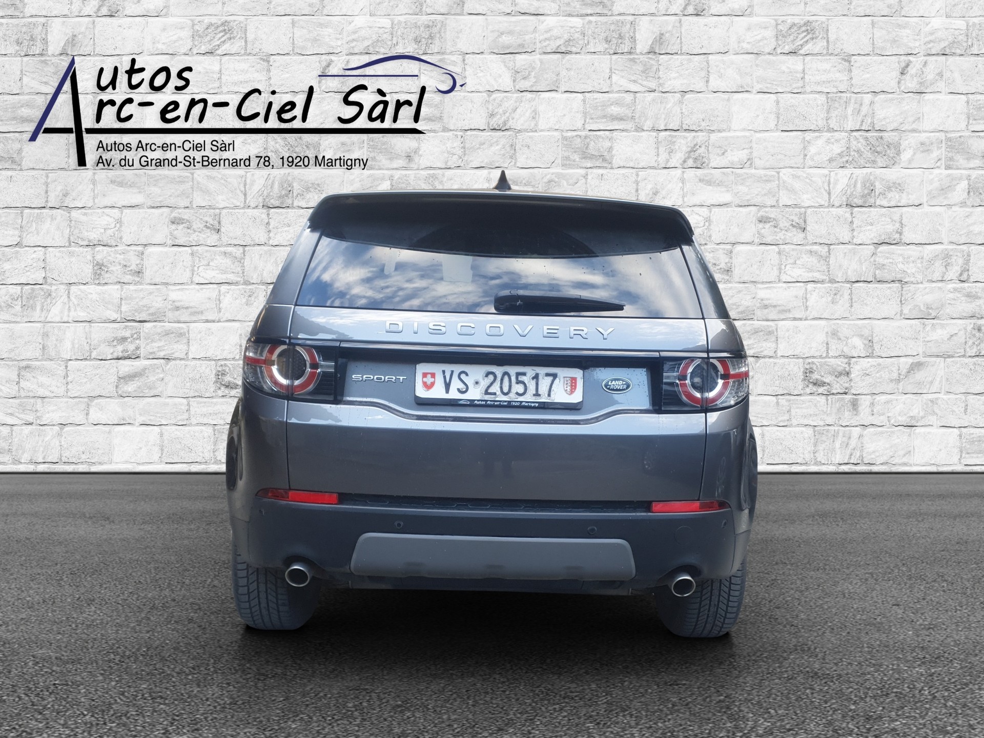 LAND ROVER Discovery Sport 2.0 Si4 SE-image-4
