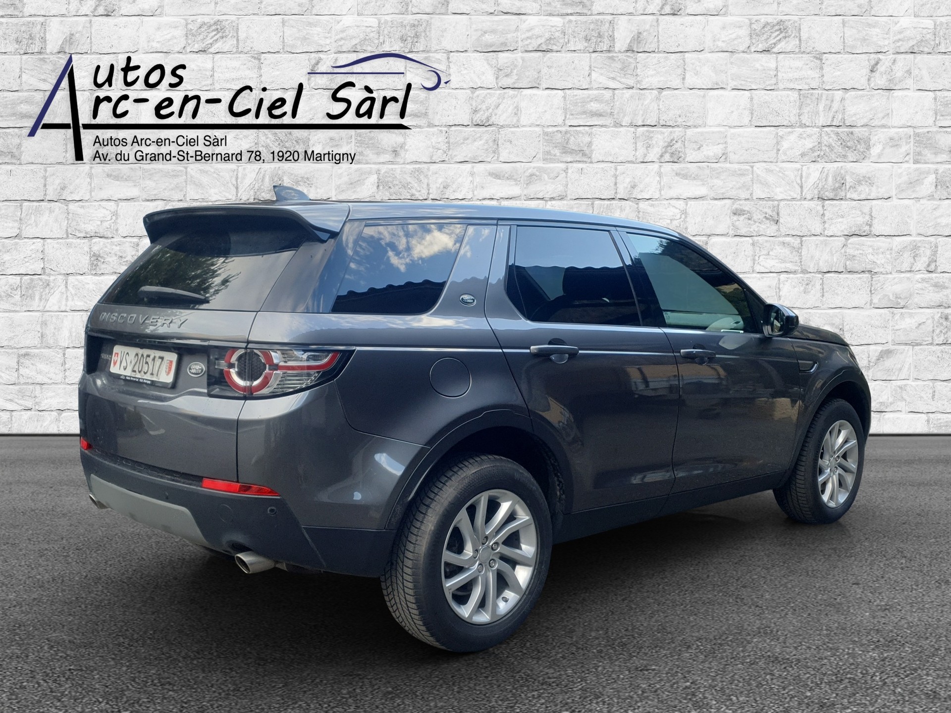 LAND ROVER Discovery Sport 2.0 Si4 SE-showroom-element-3