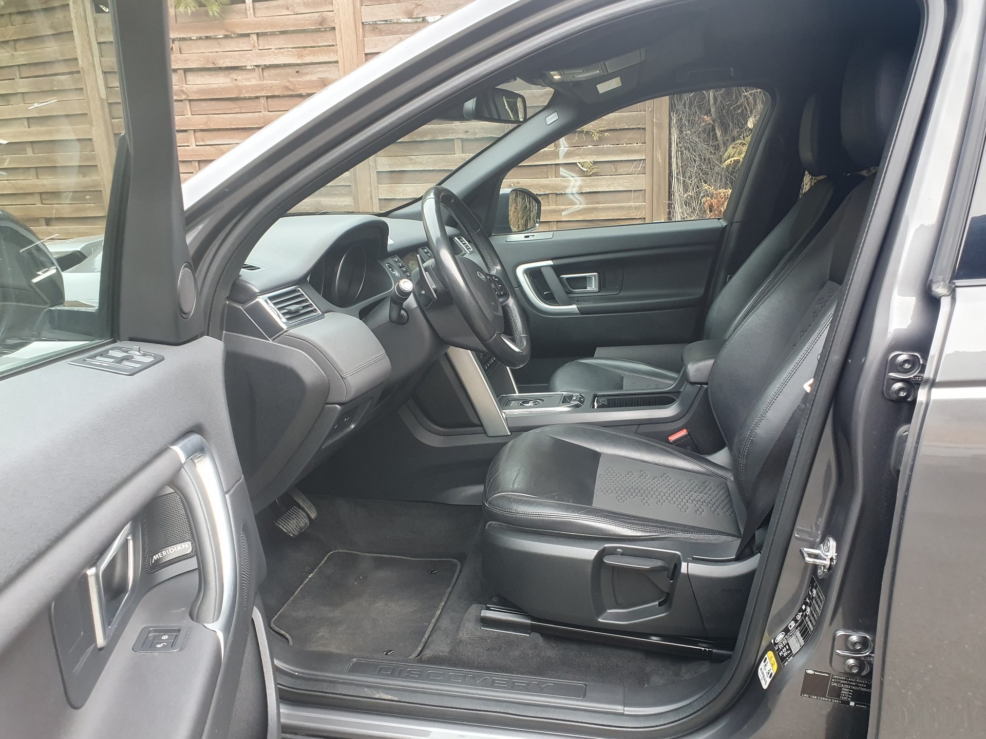 LAND ROVER Discovery Sport 2.0 Si4 SE-image-8