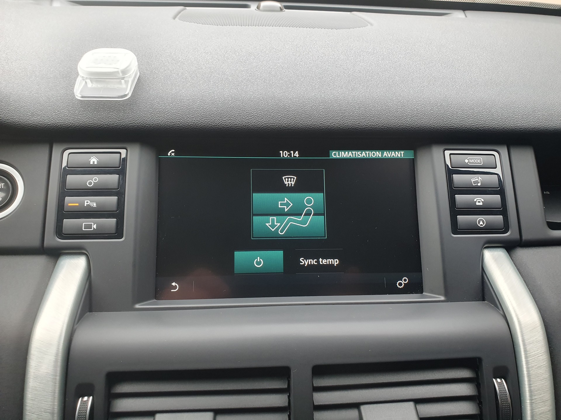 LAND ROVER Discovery Sport 2.0 Si4 SE-image-16