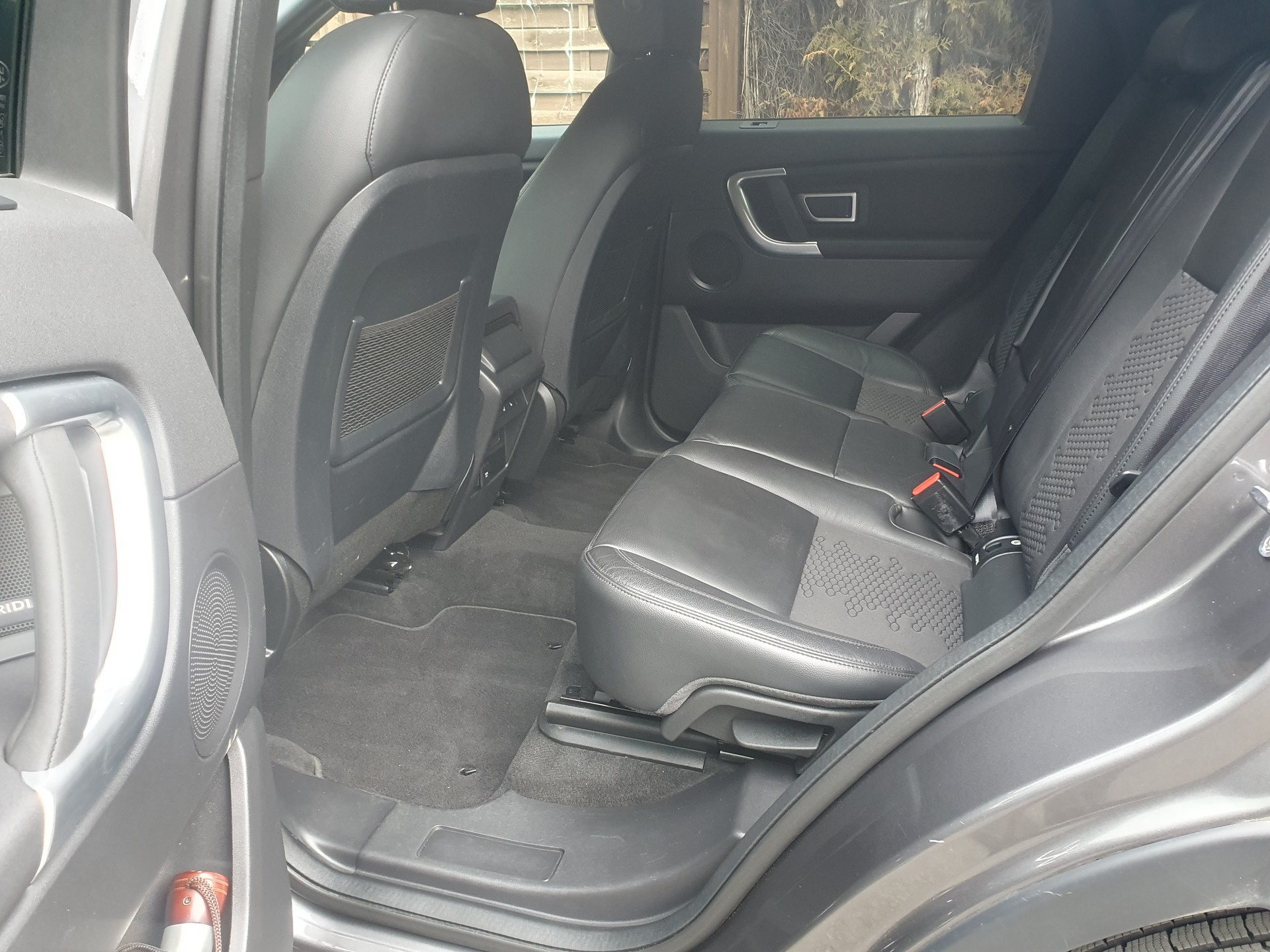 LAND ROVER Discovery Sport 2.0 Si4 SE-image-10