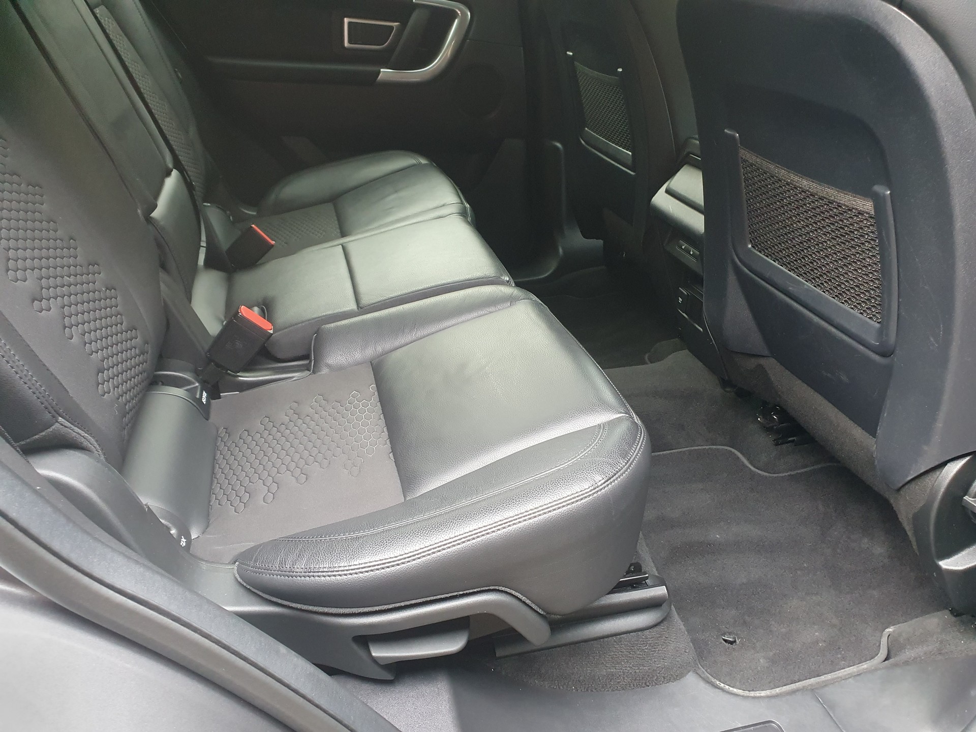 LAND ROVER Discovery Sport 2.0 Si4 SE-image-11