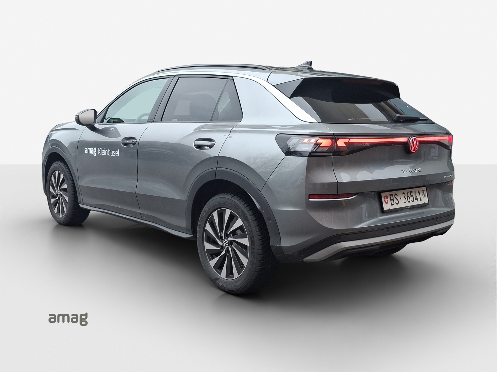 VW T-Roc 1.5 eTSI mHEV Life DSG-image-2