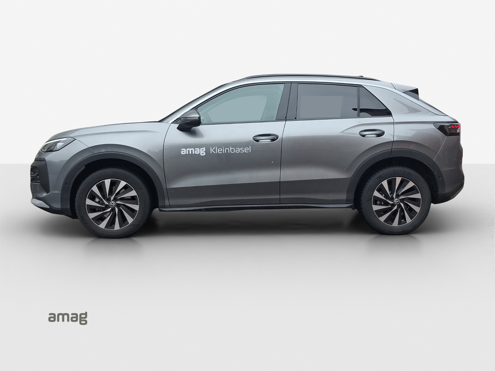 VW T-Roc 1.5 eTSI mHEV Life DSG-image-1