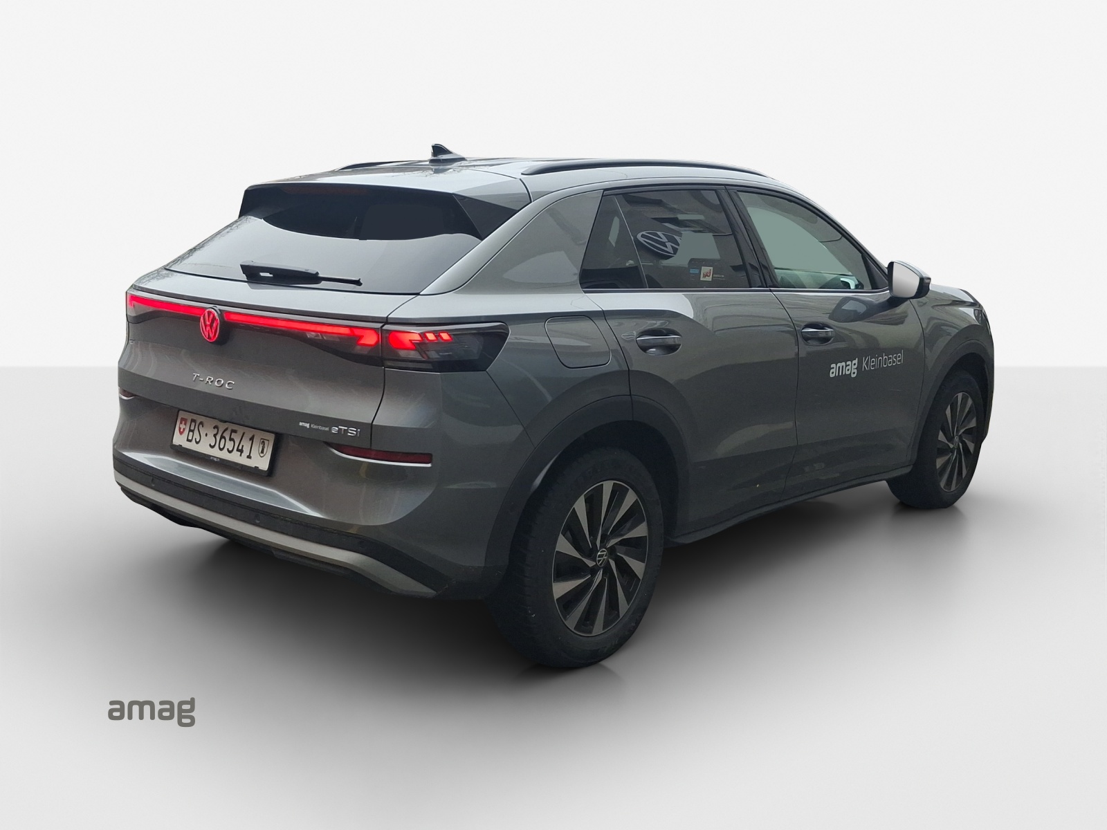 VW T-Roc 1.5 eTSI mHEV Life DSG-image-4