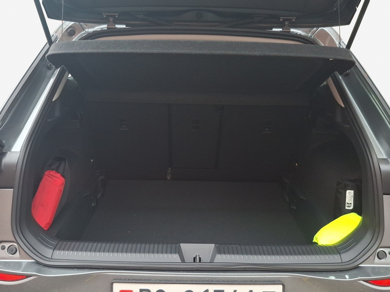 VW T-Roc 1.5 eTSI mHEV Life DSG-image-12