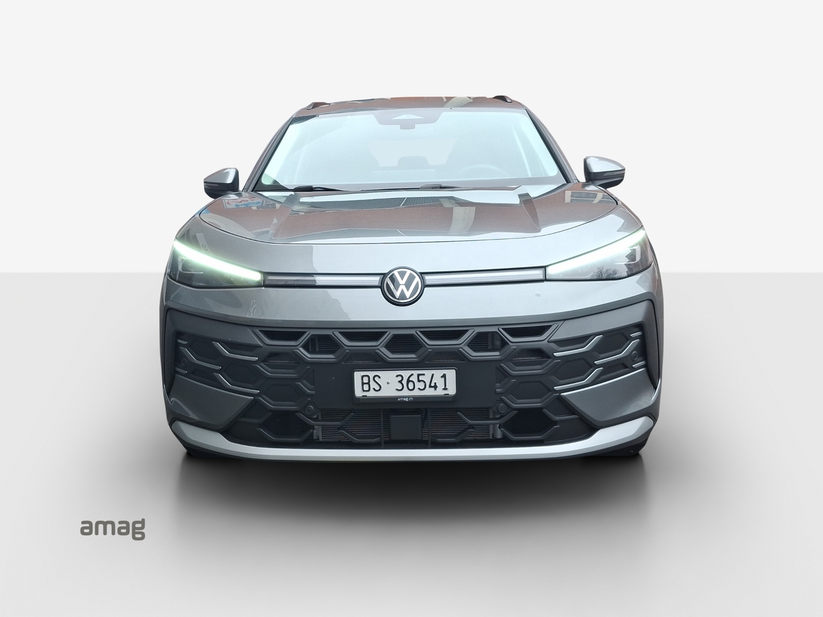 VW T-Roc 1.5 eTSI mHEV Life DSG-image-6