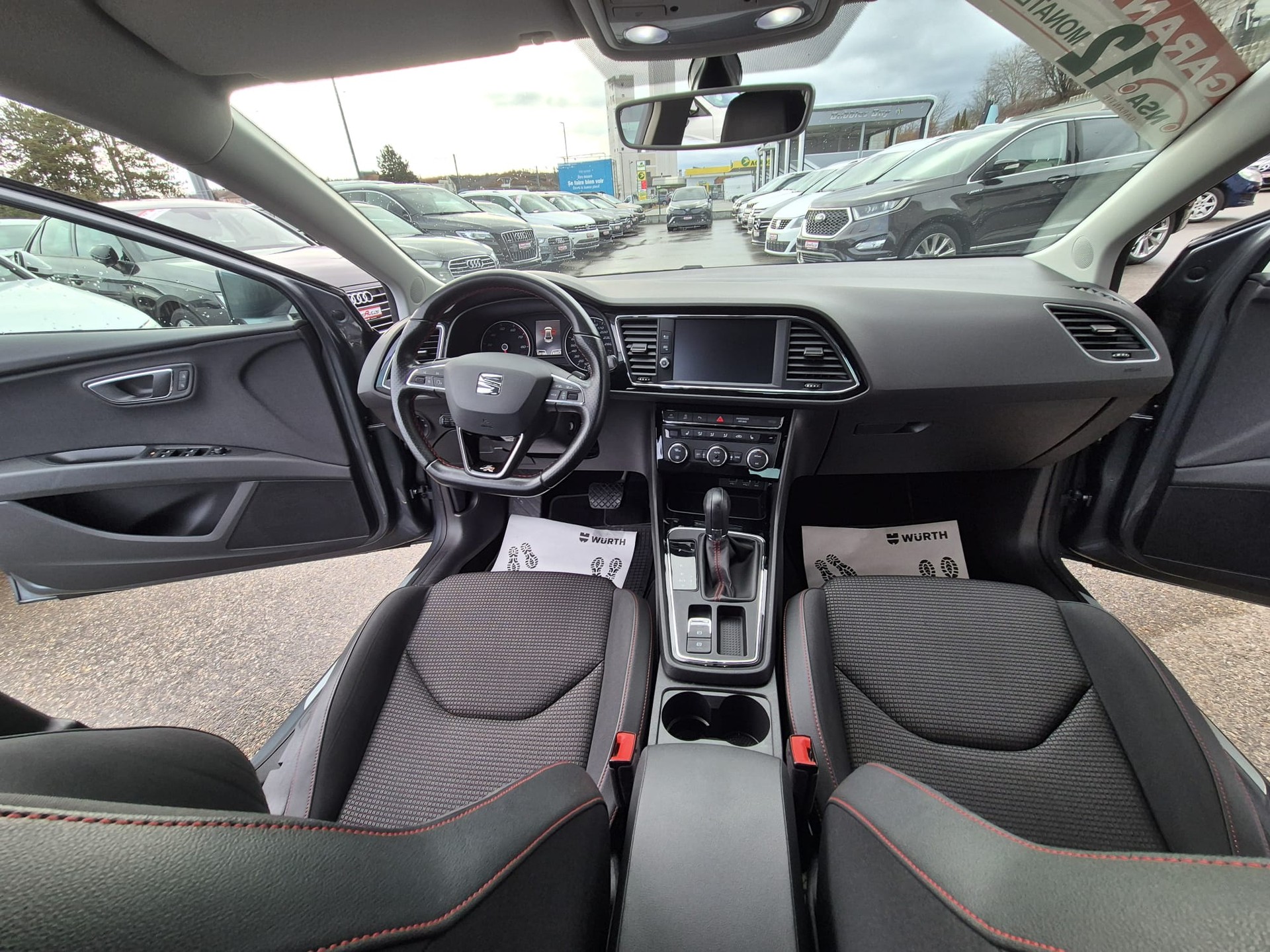 SEAT Leon 1.8 TSI FR DSG-image-8