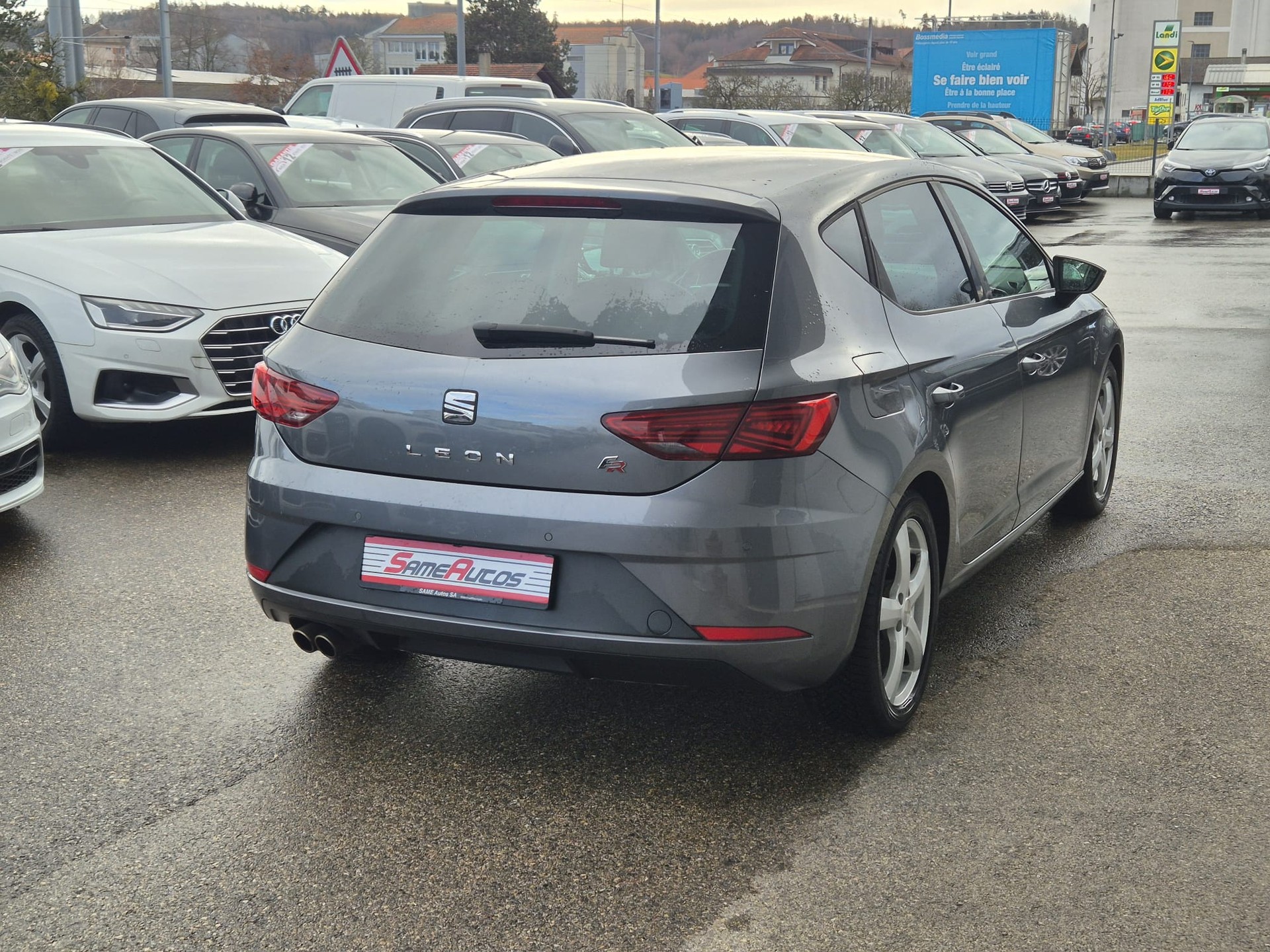 SEAT Leon 1.8 TSI FR DSG-image-1