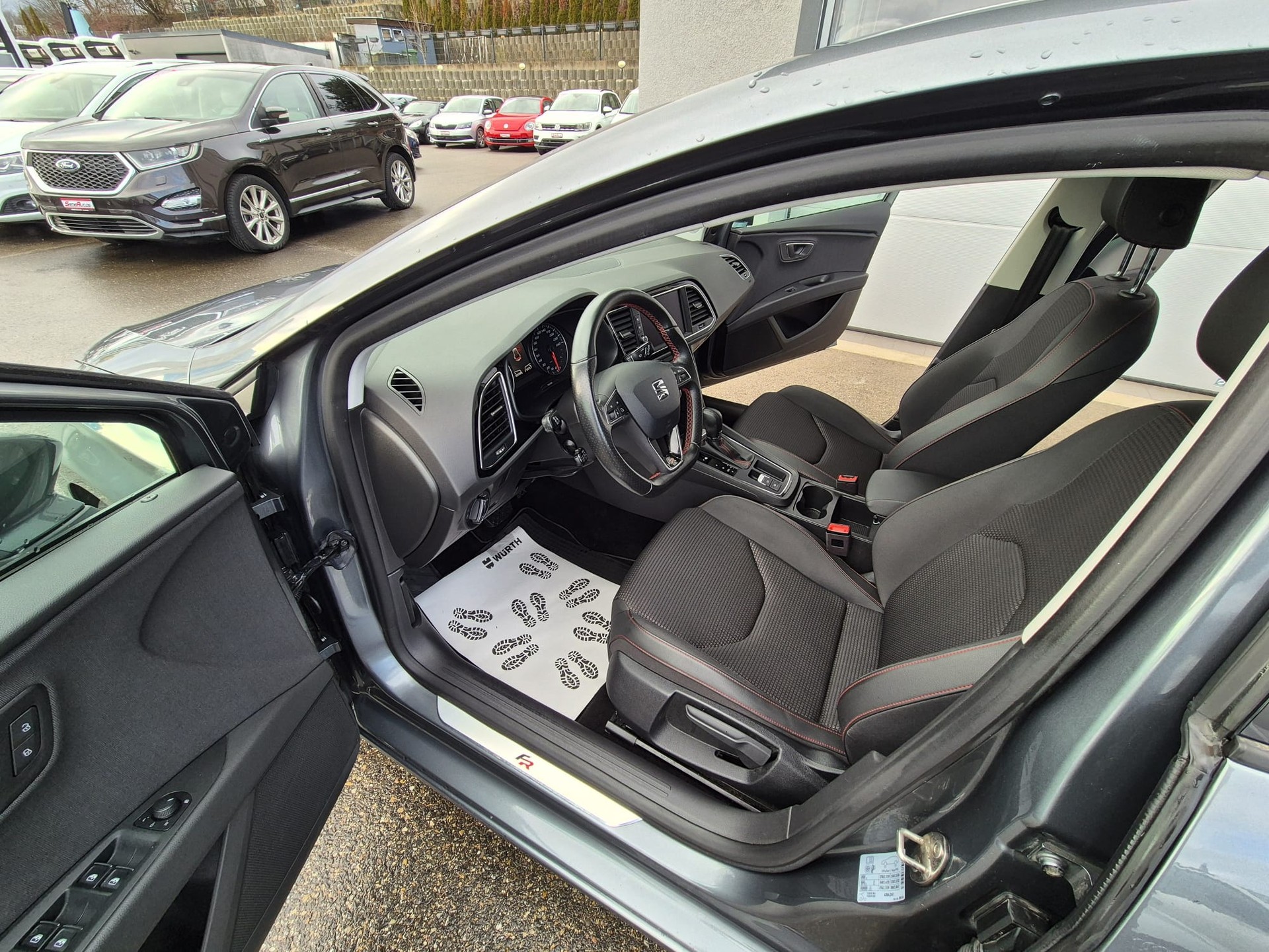 SEAT Leon 1.8 TSI FR DSG-image-6