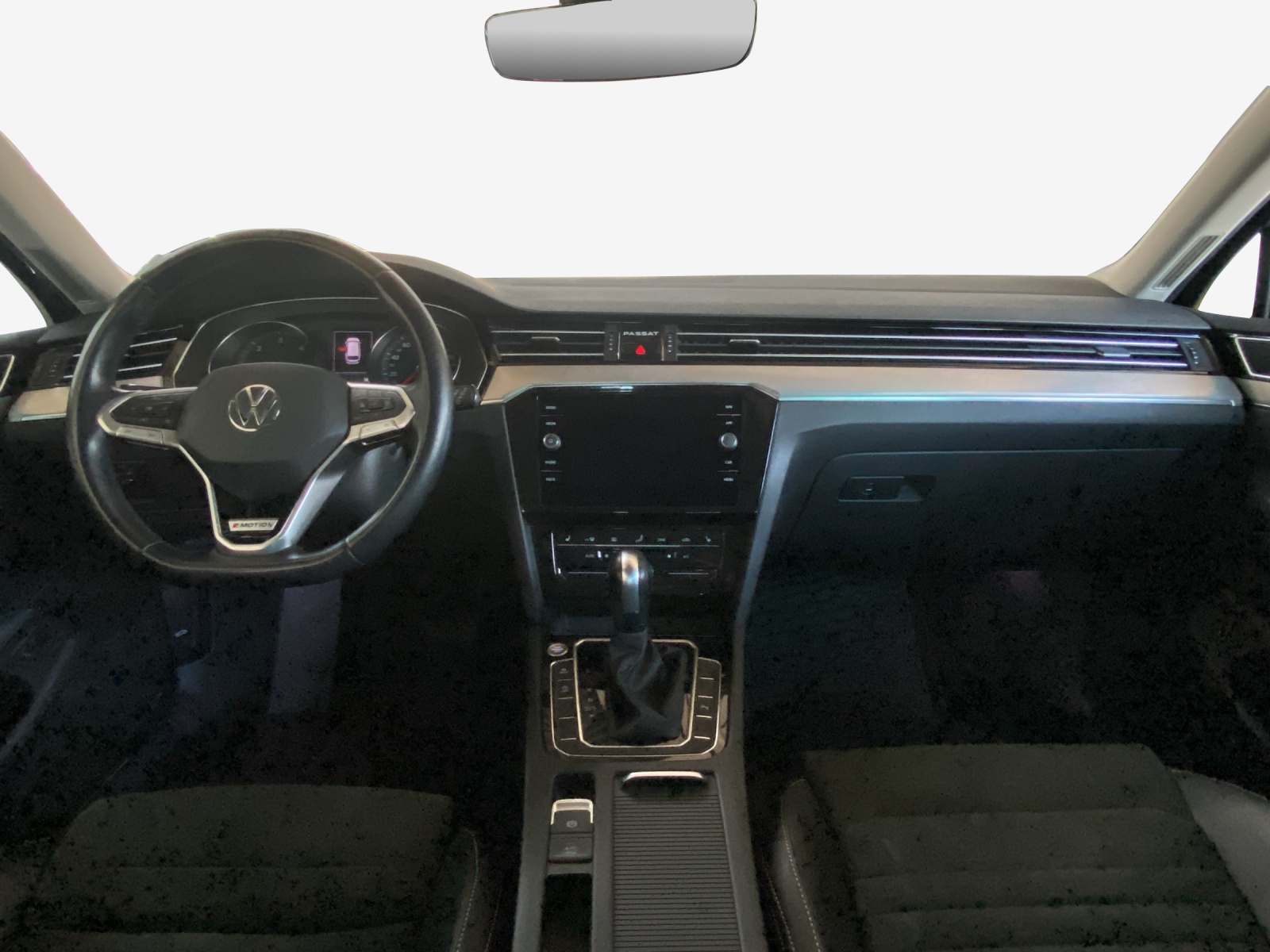 VW Passat 2.0 TDI BMT Elegance 4Motion DSG-image-8