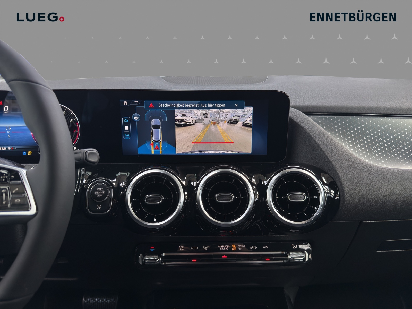 MERCEDES-BENZ GLA 200 Night Star 7G-DCT-image-12