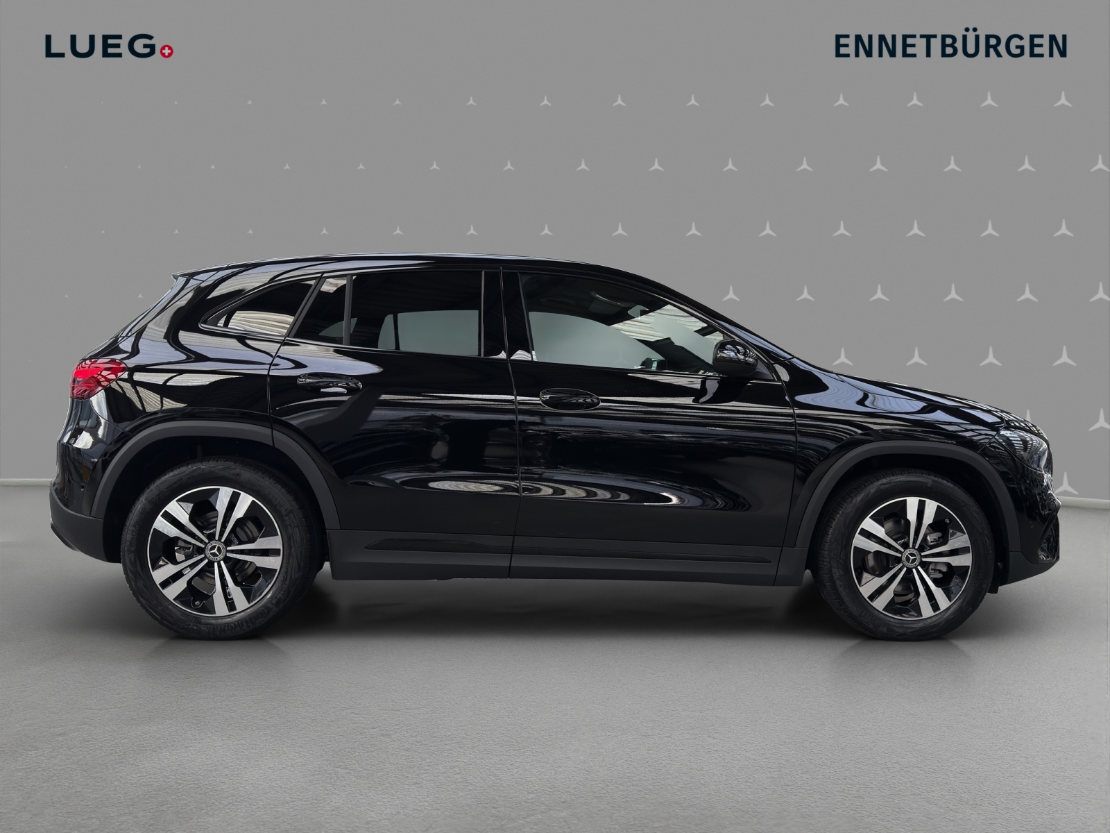 MERCEDES-BENZ GLA 200 Night Star 7G-DCT-image-5
