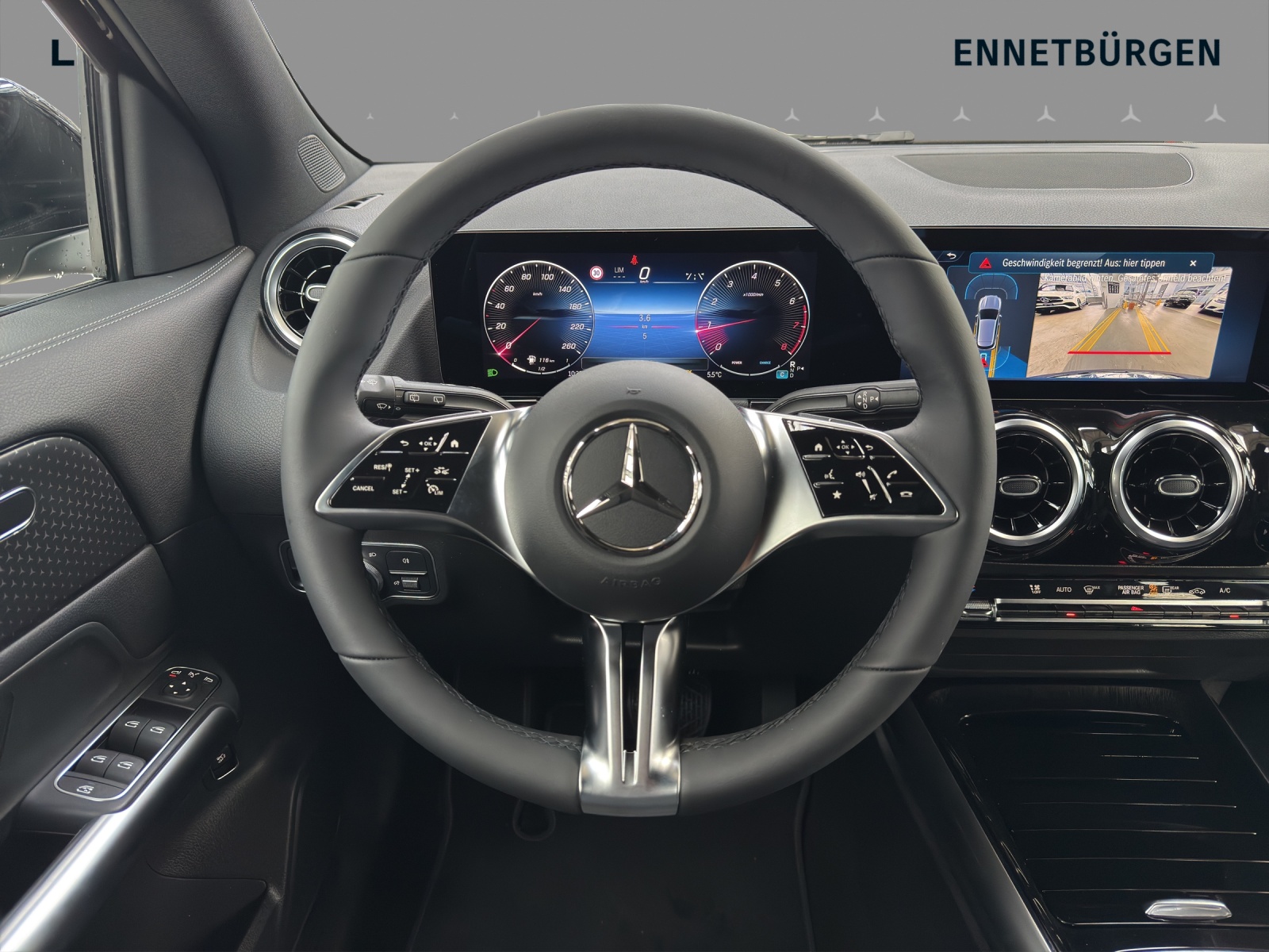 MERCEDES-BENZ GLA 200 Night Star 7G-DCT-image-10