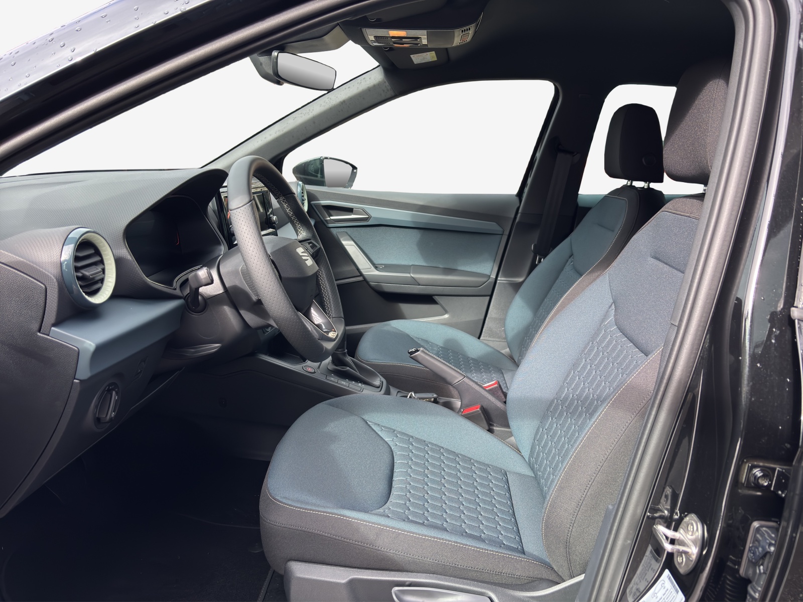 SEAT Arona 1.0 TSI Eco Style DSG-image-7