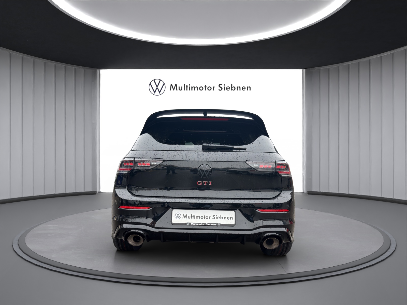 VW Golf 2.0 TSI GTI Edition 50 DSG-image-3
