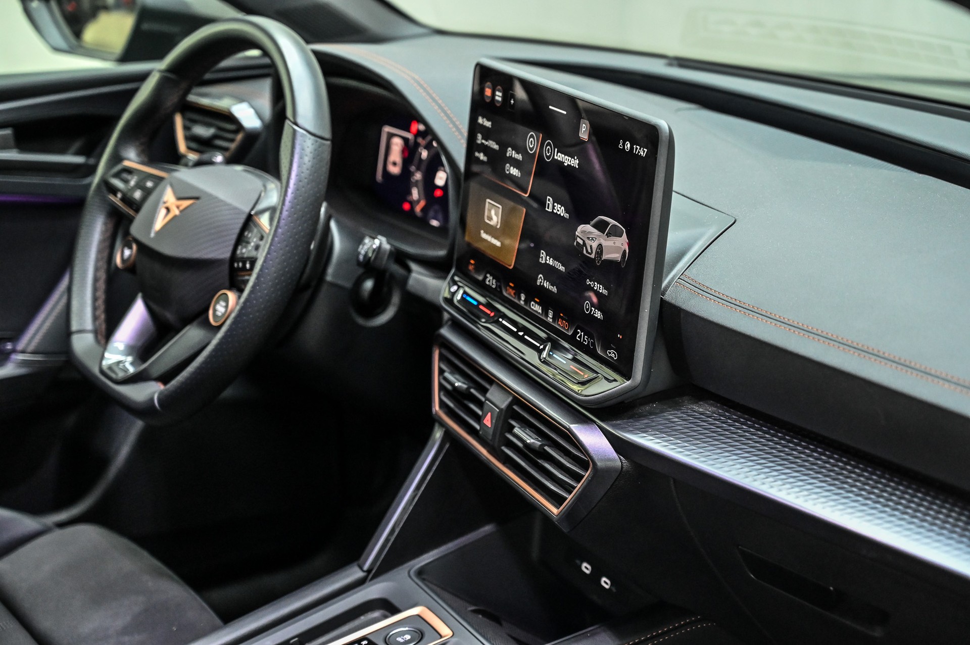 CUPRA Leon 2.0 TDI DSG-image-17