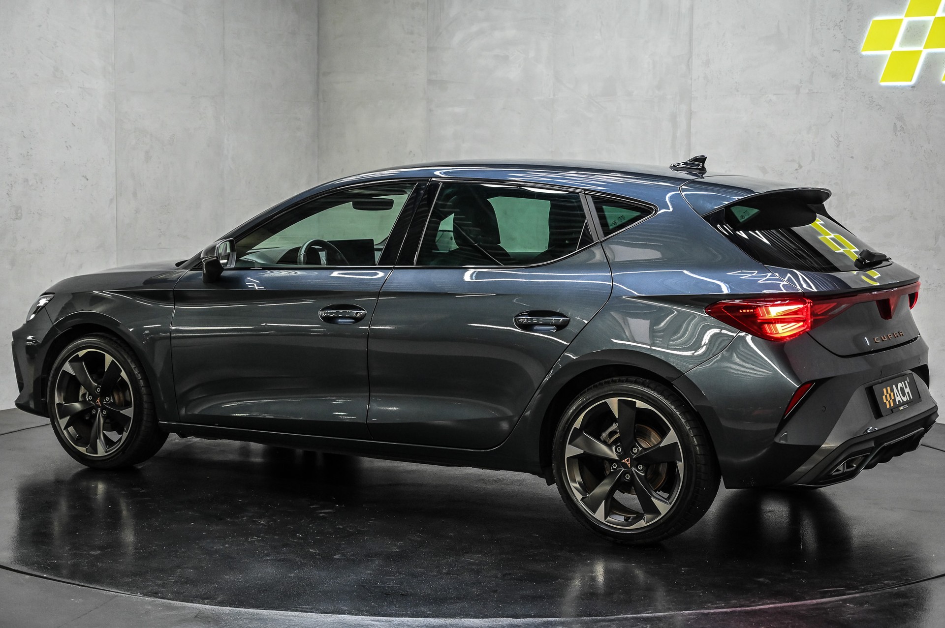 CUPRA Leon 2.0 TDI DSG-image-5