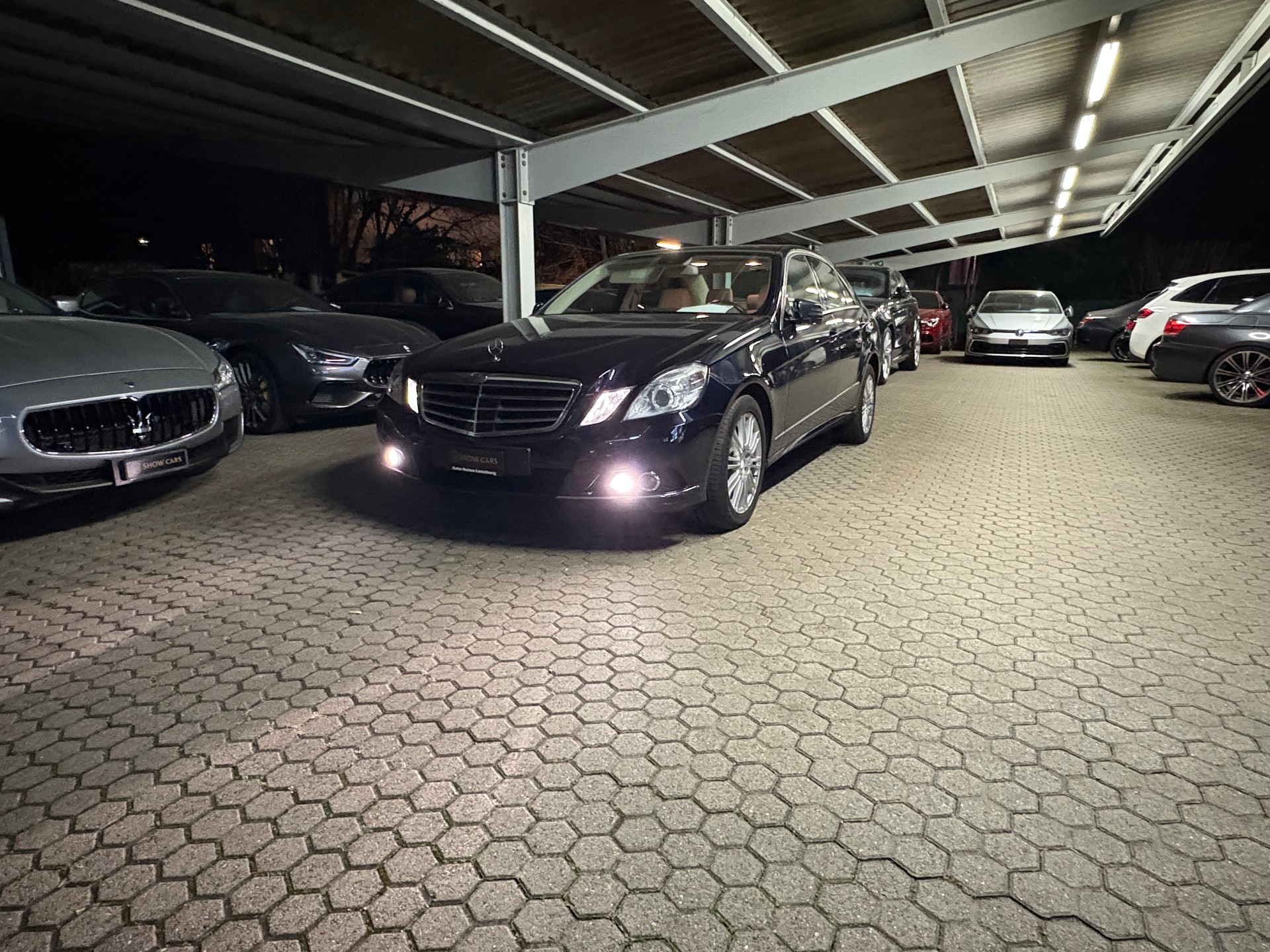MERCEDES-BENZ E 350 Elégance 4Matic 7G-Tronic-image-1