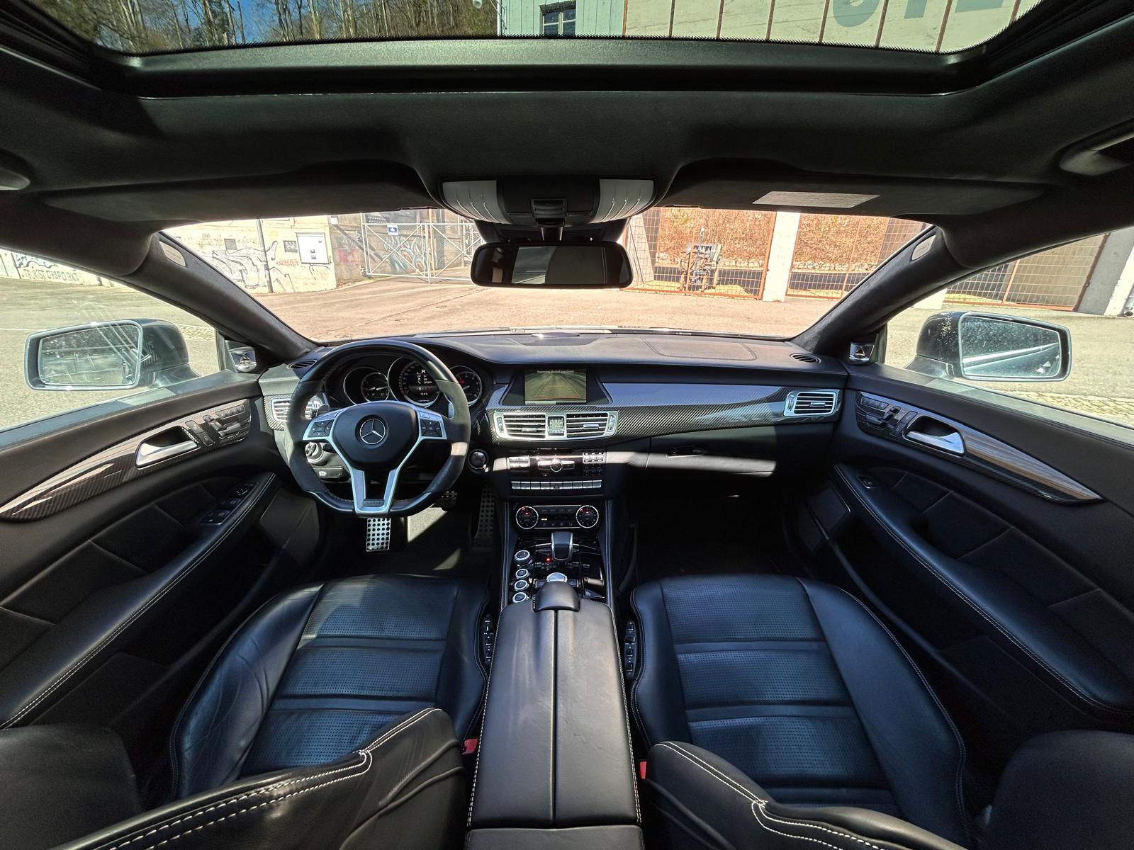 MERCEDES-BENZ CLS Shooting Brake 63 AMG S 4Matic Speedshift MCT-image-16