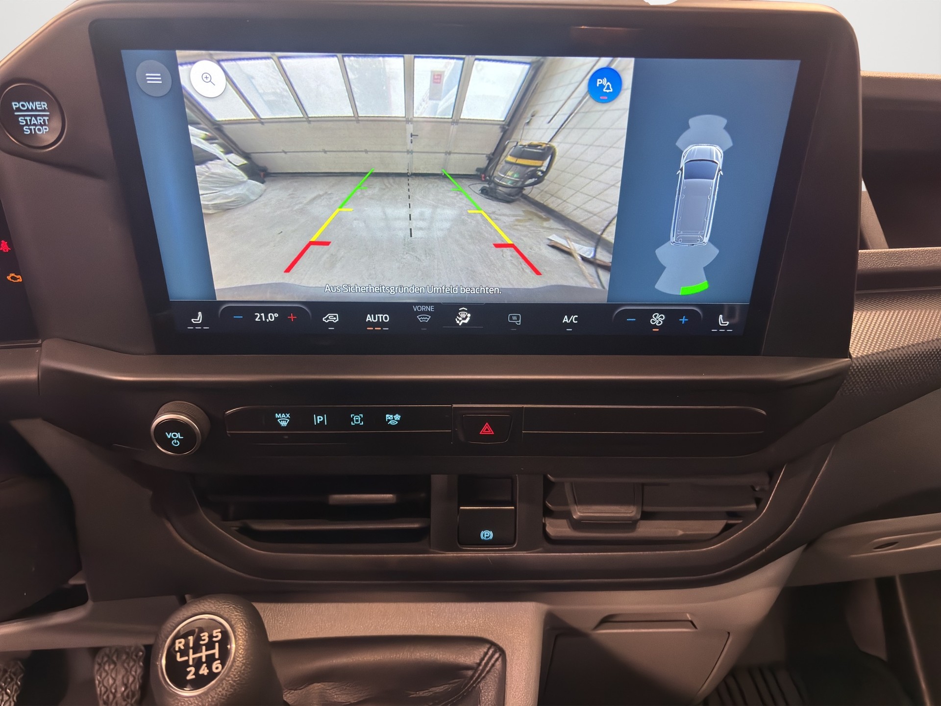 FORD Transit C Van 320 L1 2.0 EcoBlue 136 Trend-image-9