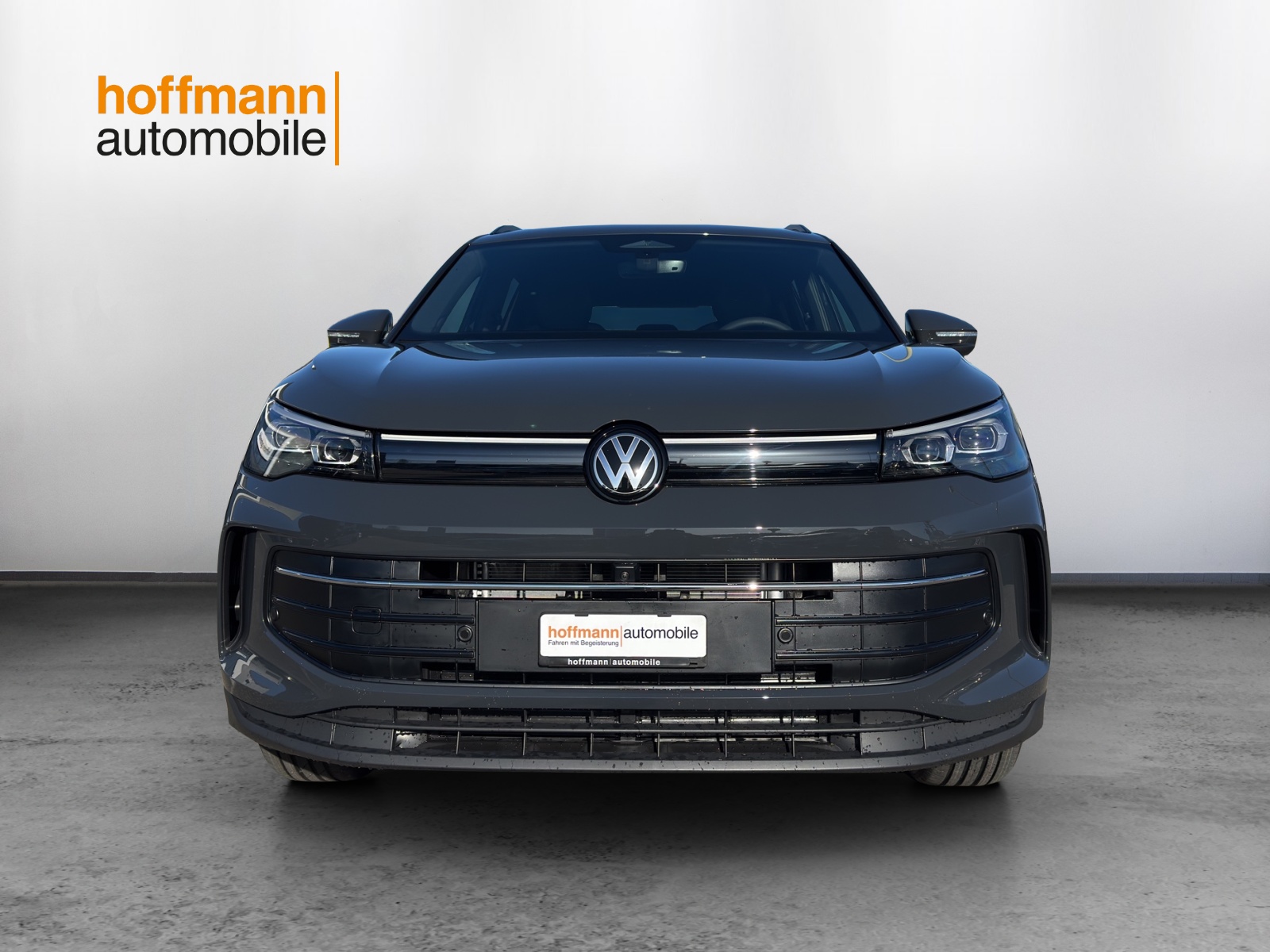 VW Tiguan 2.0 TSI DSG United 4Motion-image-1
