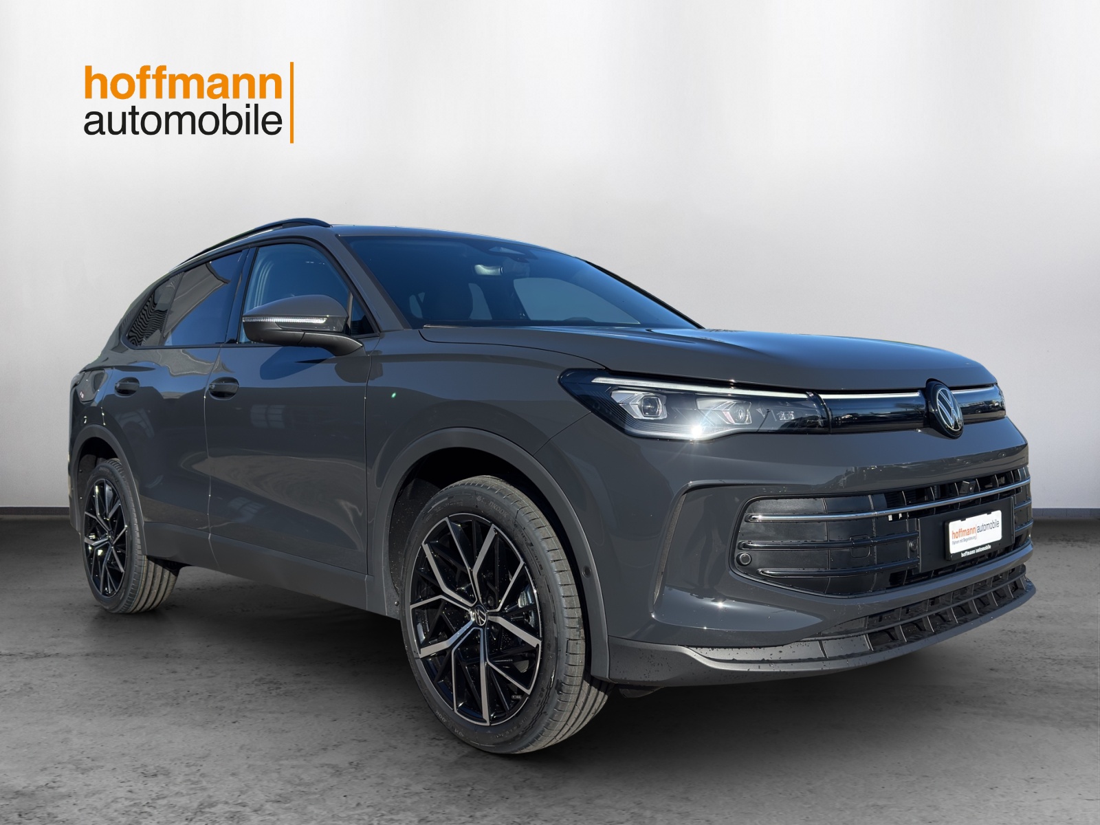 VW Tiguan 2.0 TSI DSG United 4Motion-image-2
