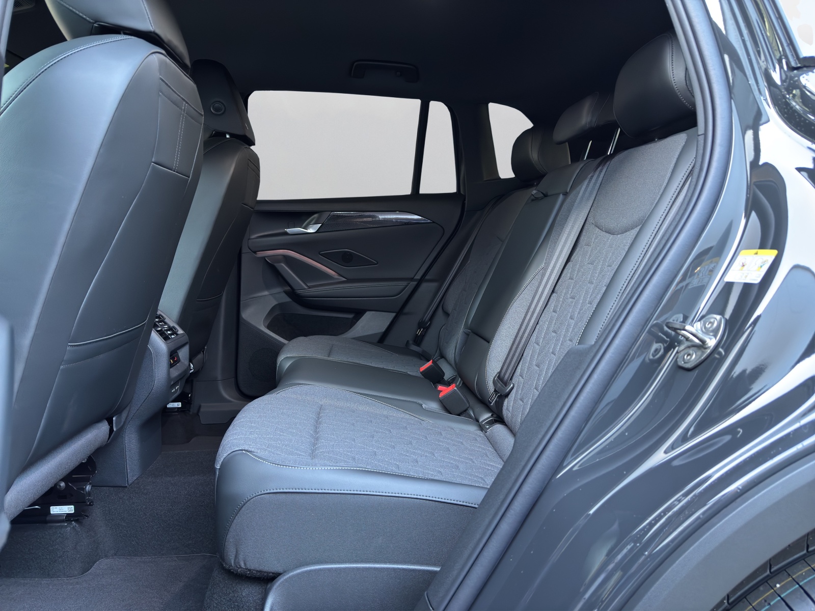 VW Tiguan 2.0 TSI DSG United 4Motion-image-10