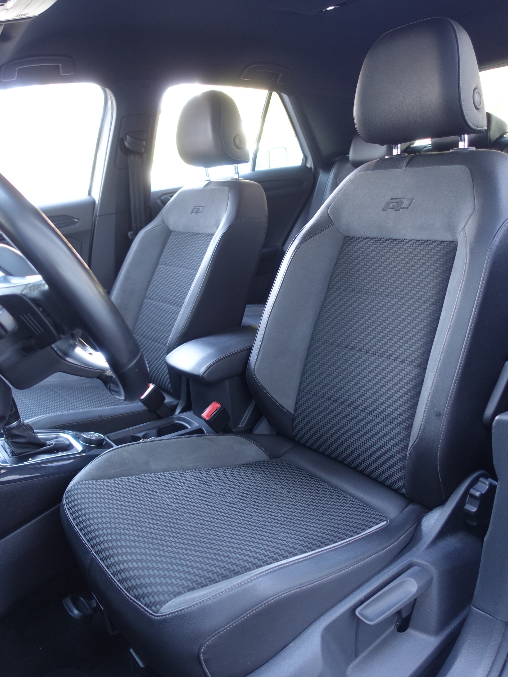 VW T-Roc 2.0 TSI Advance DSG 4Motion-image-8