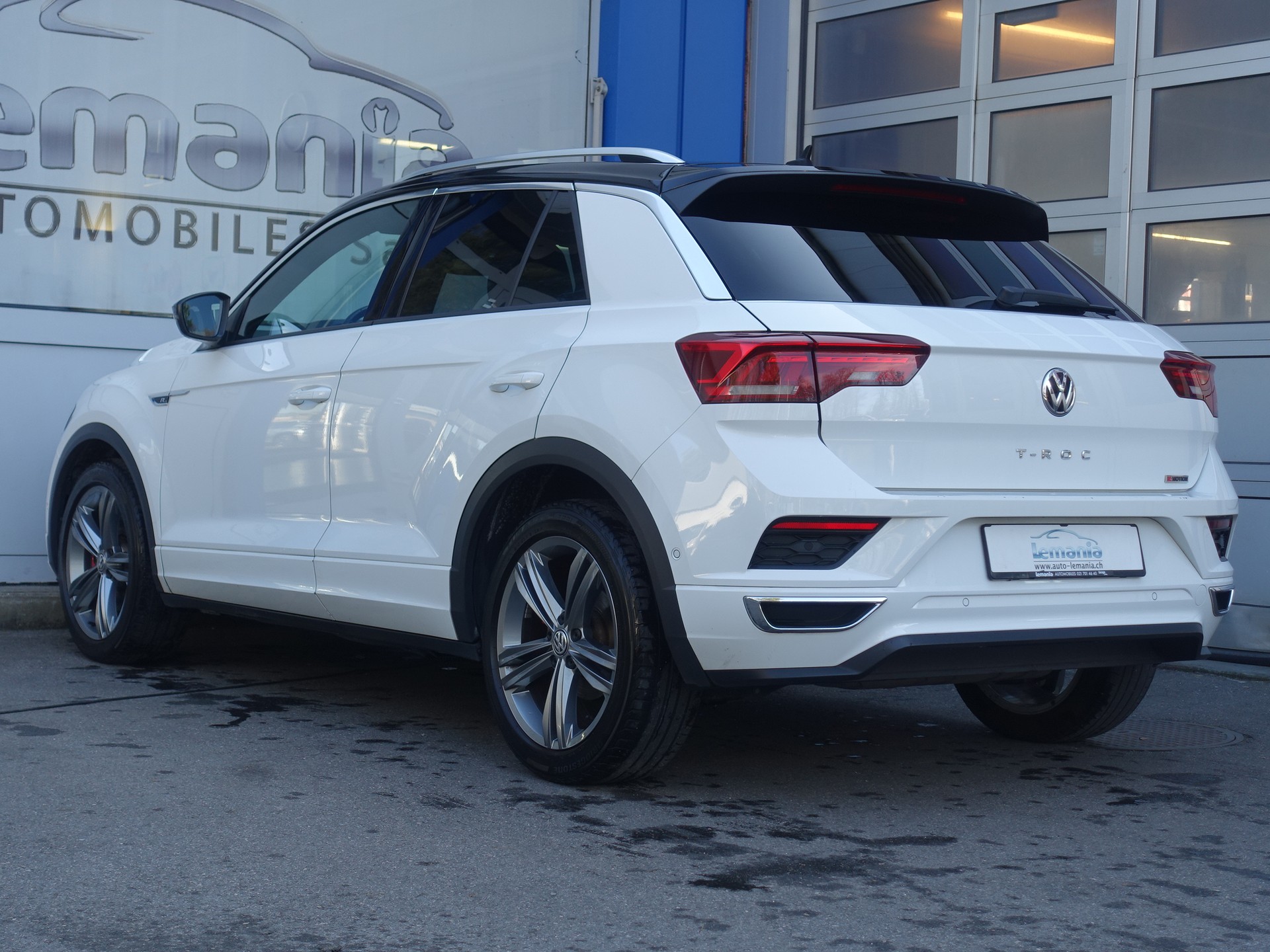 VW T-Roc 2.0 TSI Advance DSG 4Motion-image-3