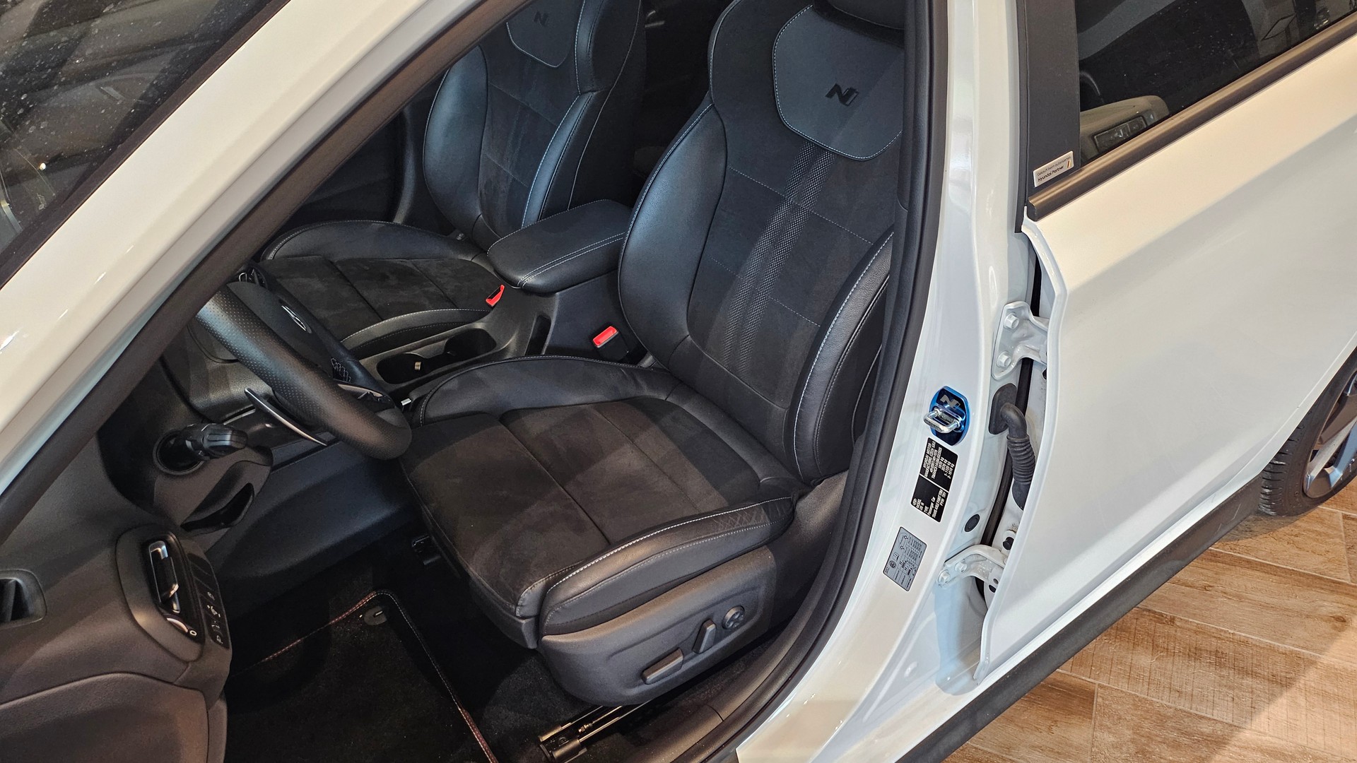 HYUNDAI i30 2.0 T-GDi N DCT-image-21