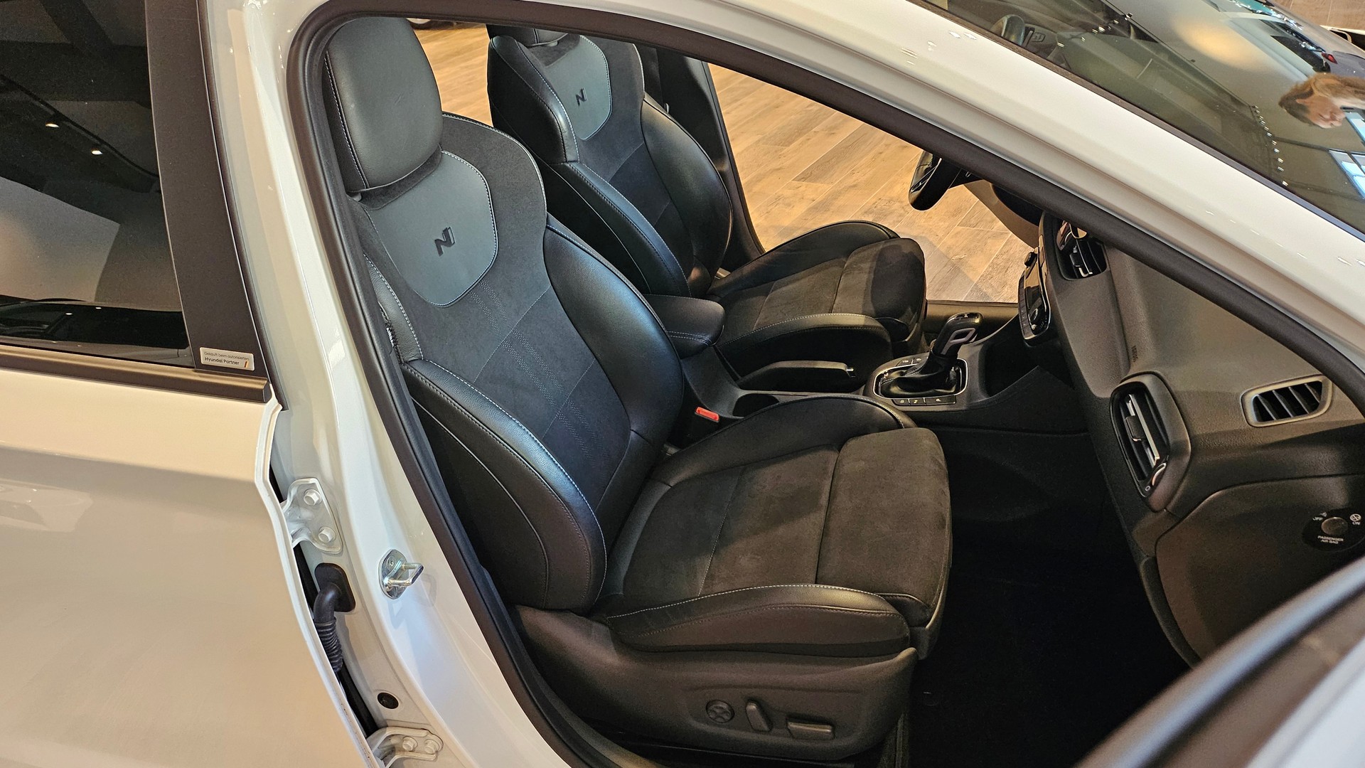 HYUNDAI i30 2.0 T-GDi N DCT-image-23