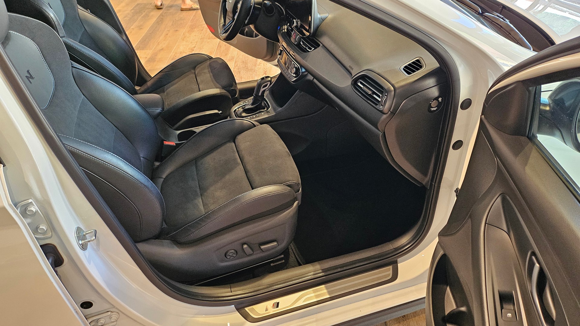 HYUNDAI i30 2.0 T-GDi N DCT-image-22