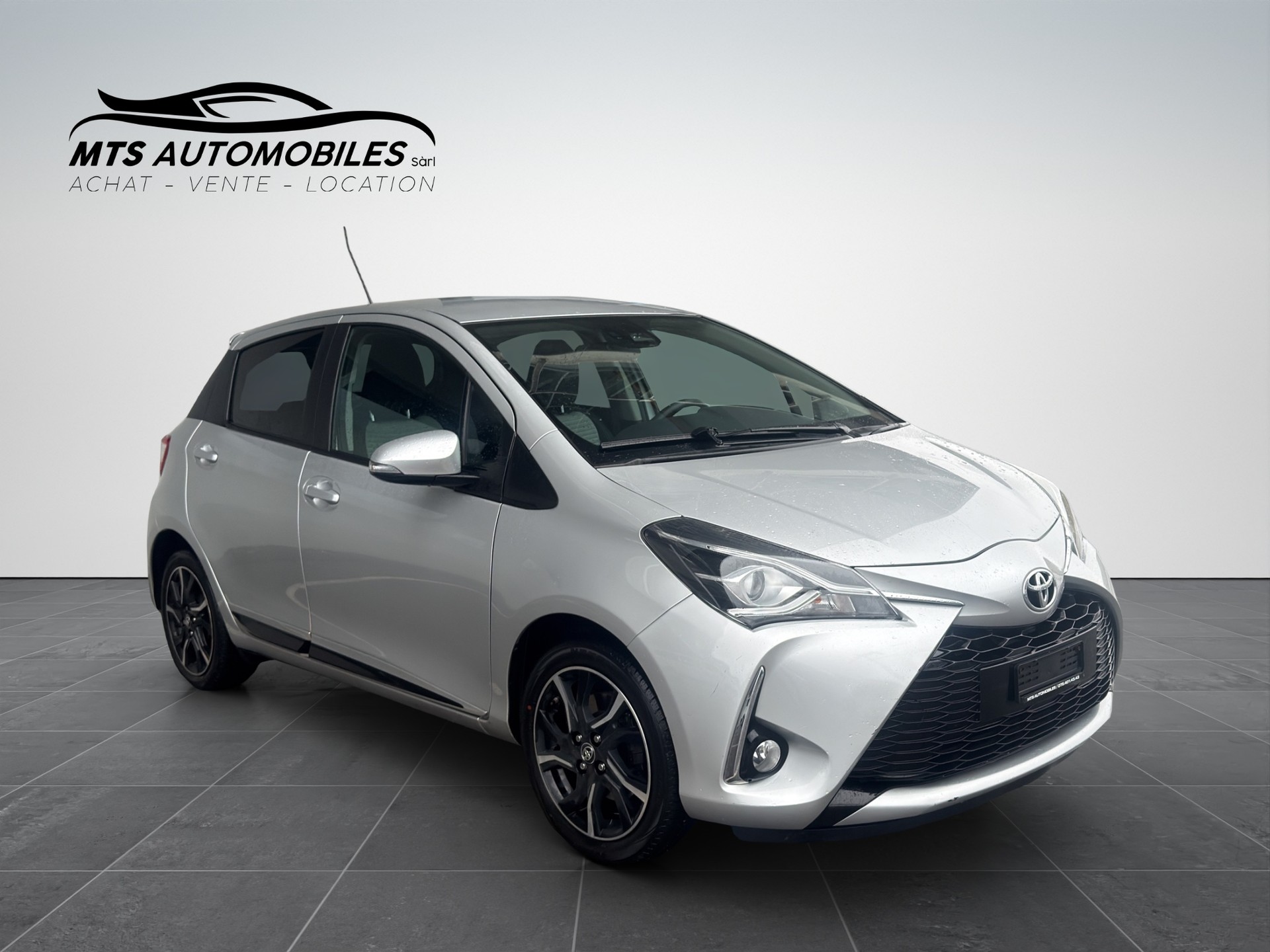 TOYOTA Yaris 1.5-image-7