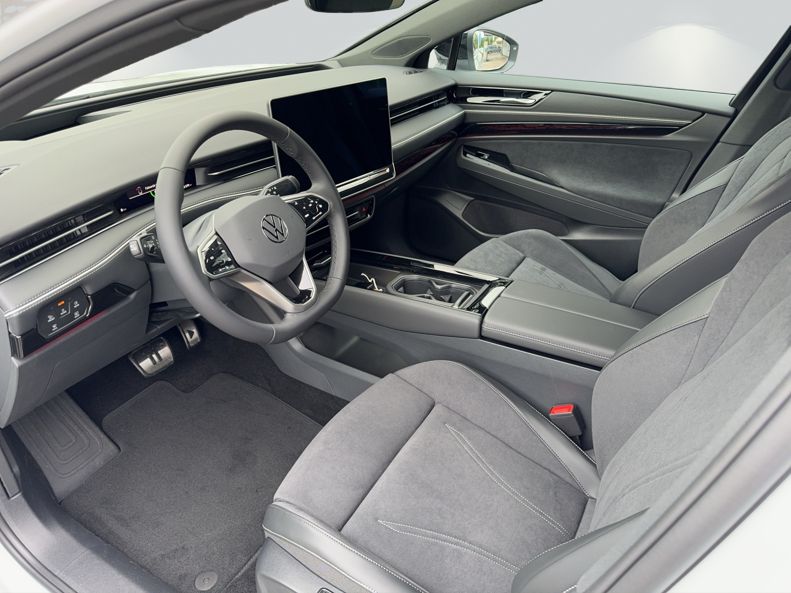 VW ID.7 Tourer Pro 77 kWh United-image-7